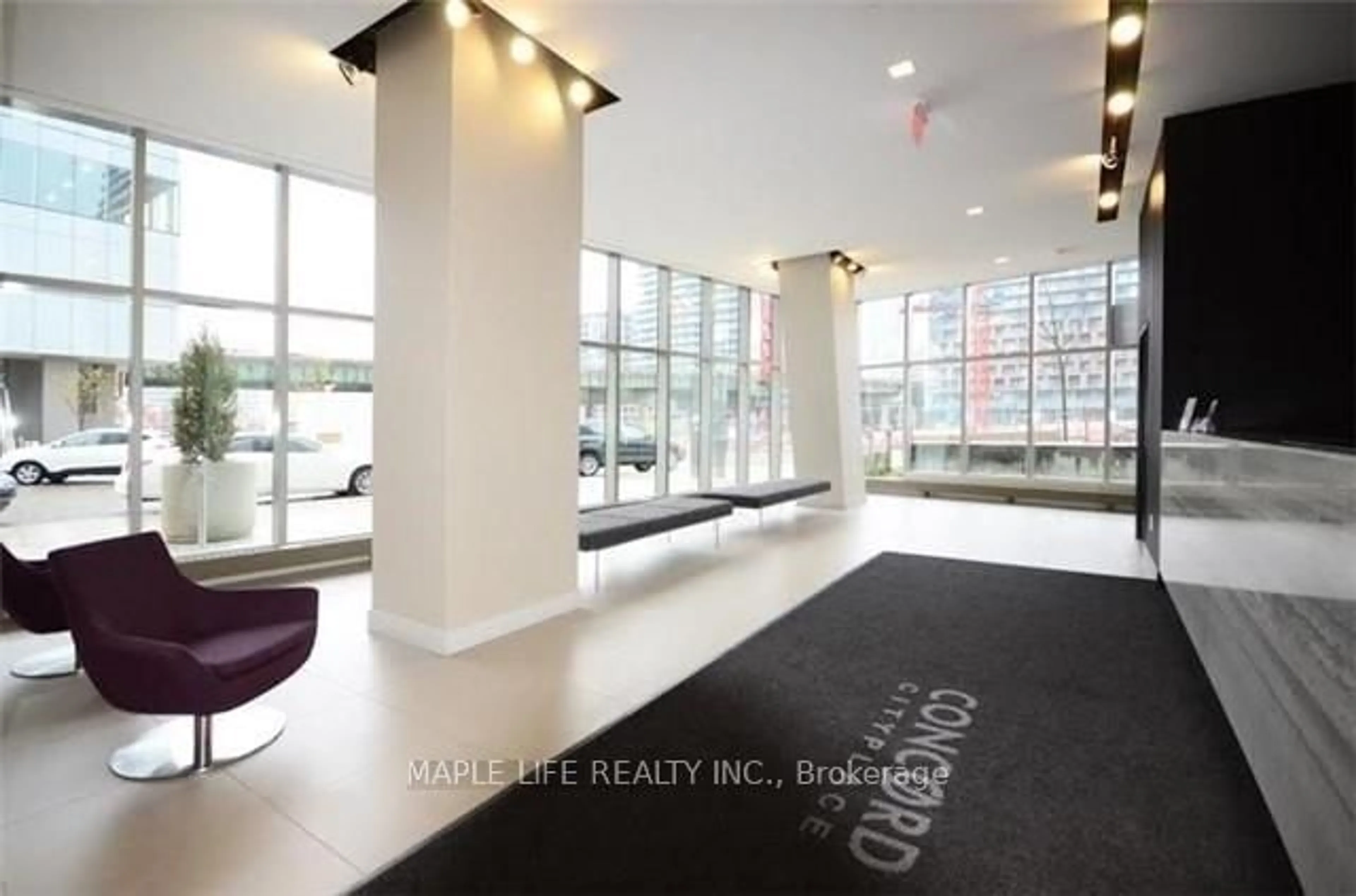 Indoor foyer for 85 Queens Wharf Rd #1111, Toronto Ontario M5V 0J9