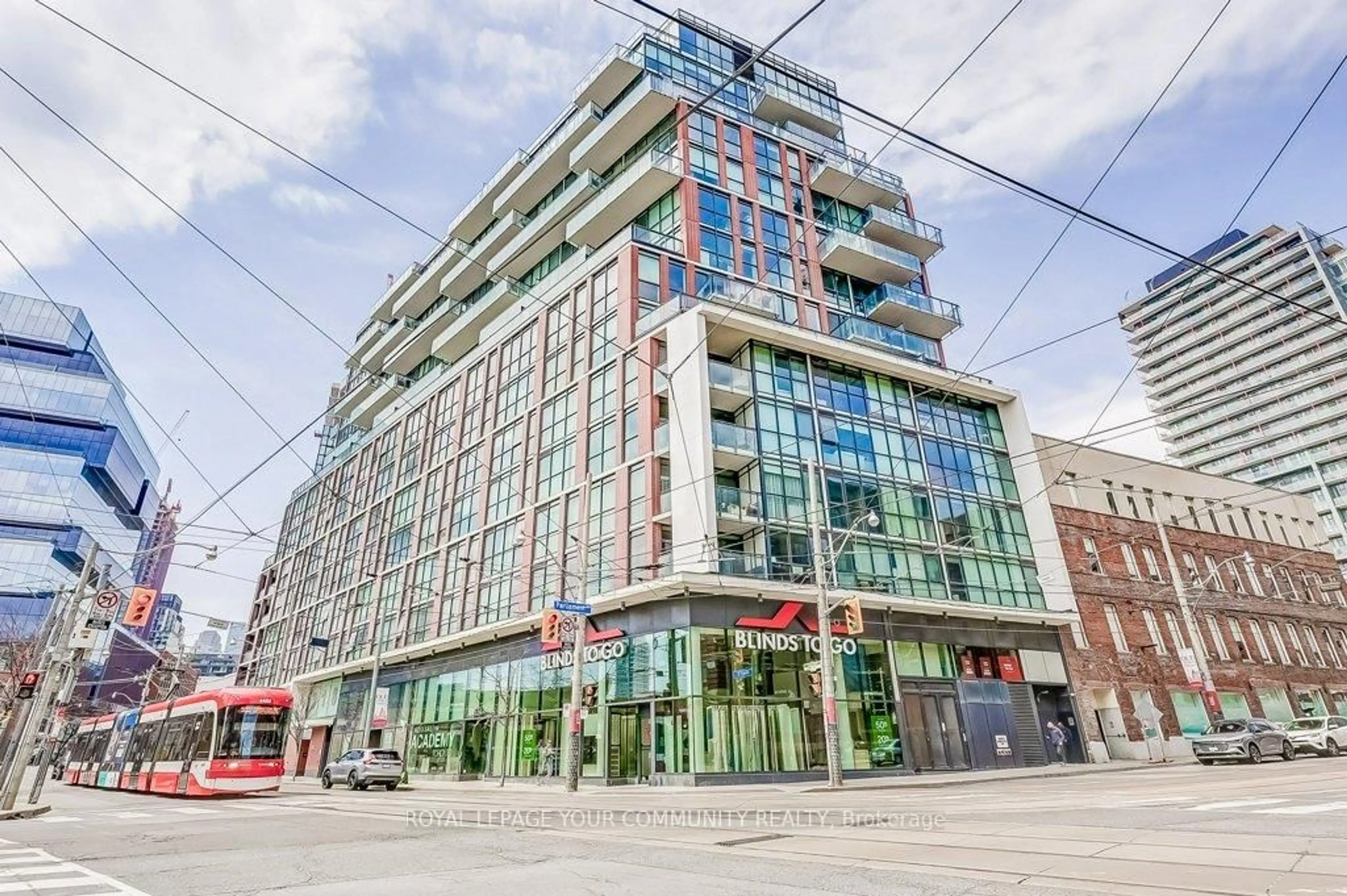 Unknown for 318 King St #907, Toronto Ontario M5A 0C1