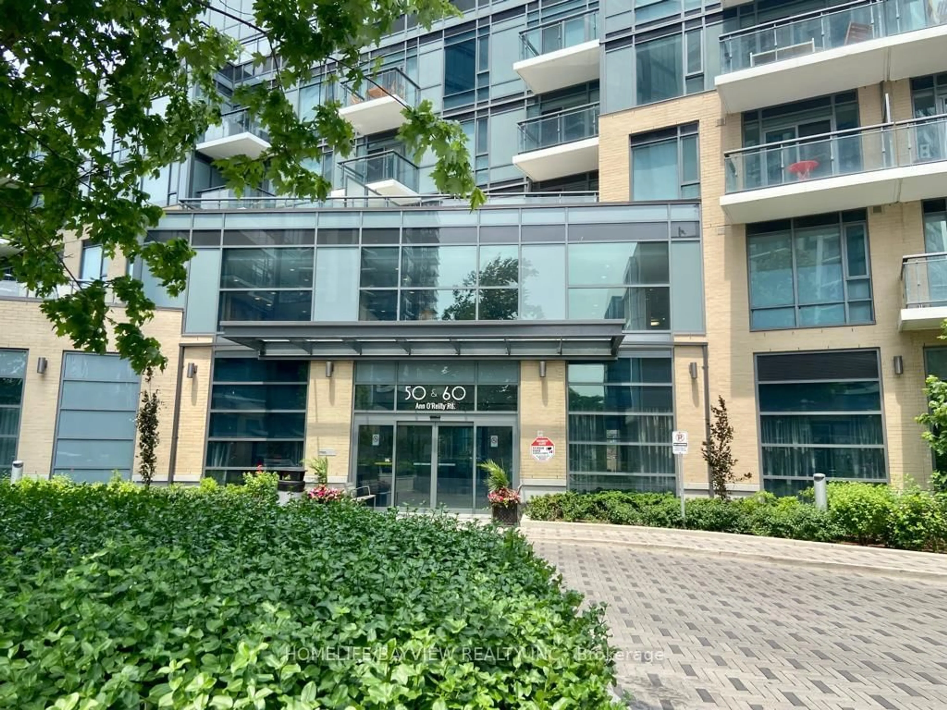 Indoor foyer for 50 Ann O'Reilly Rd #1910, Toronto Ontario M2J 0C9