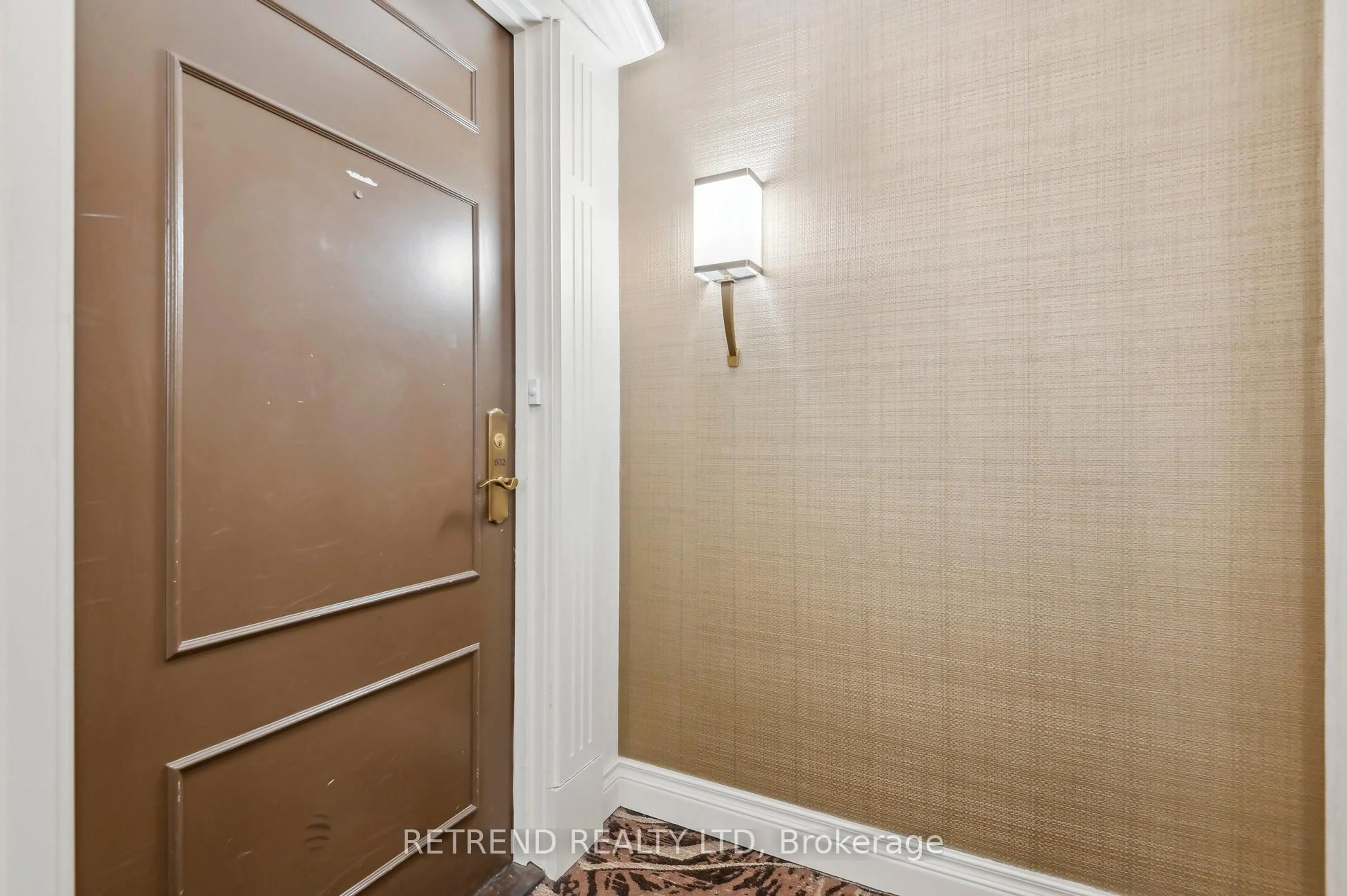 Indoor entryway for 880 Grandview Way #602, Toronto Ontario M2N 7B2