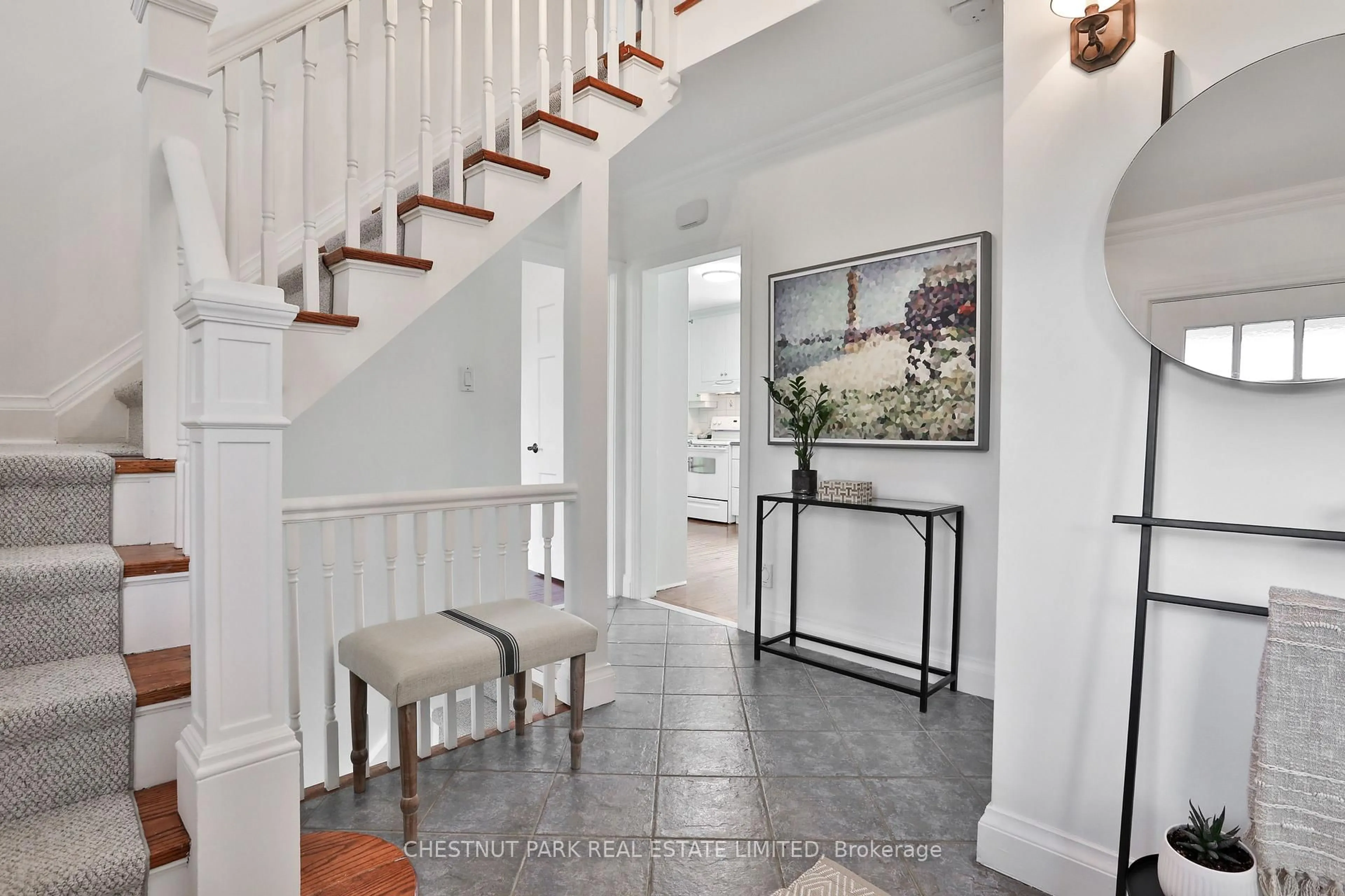 Indoor entryway for 9 Noel Ave, Toronto Ontario M4G 1B2