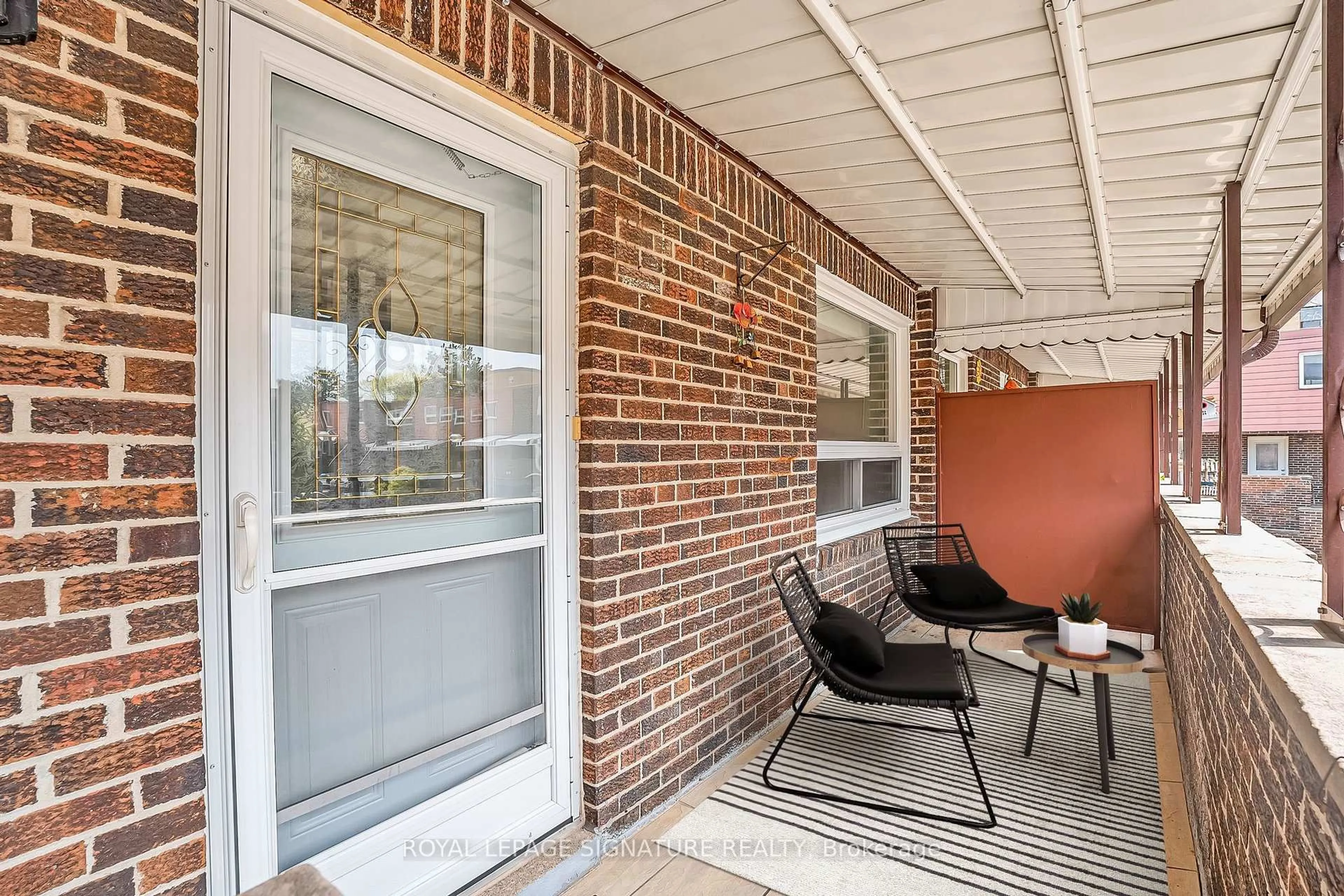Patio, street for 4 Sea Robin Way, Toronto Ontario M2R 3L2
