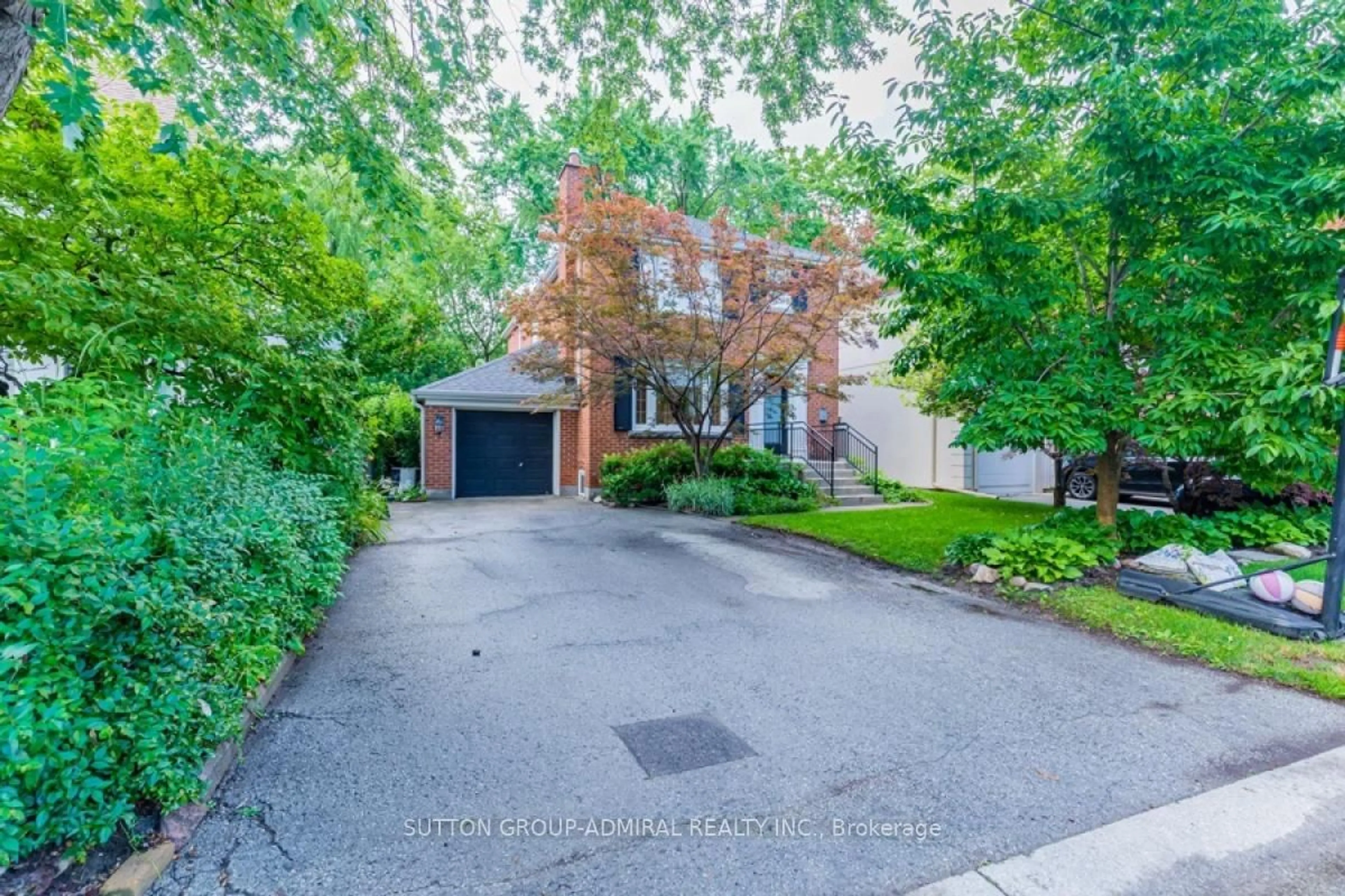 Unknown for 248 Sandringham Dr, Toronto Ontario M3H 1G3