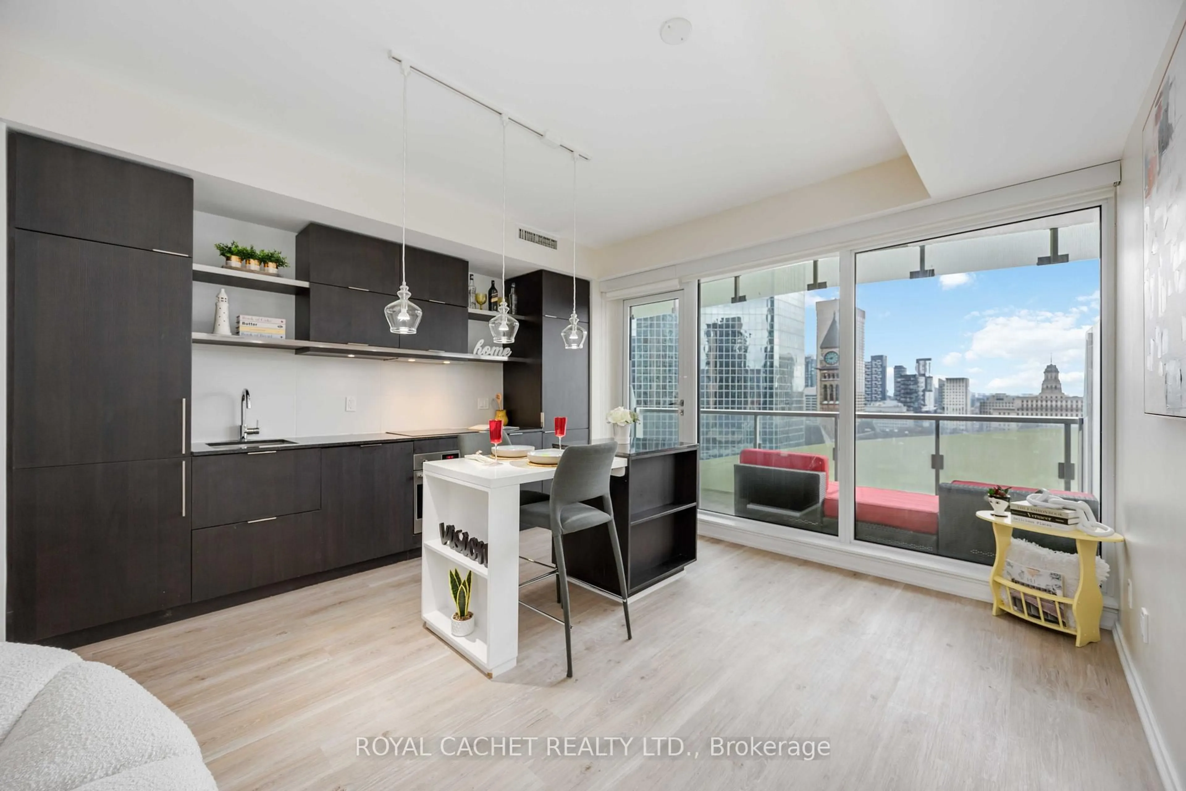 Open concept kitchen, unknown for 197 Yonge St #1411, Toronto Ontario M5B 0C1