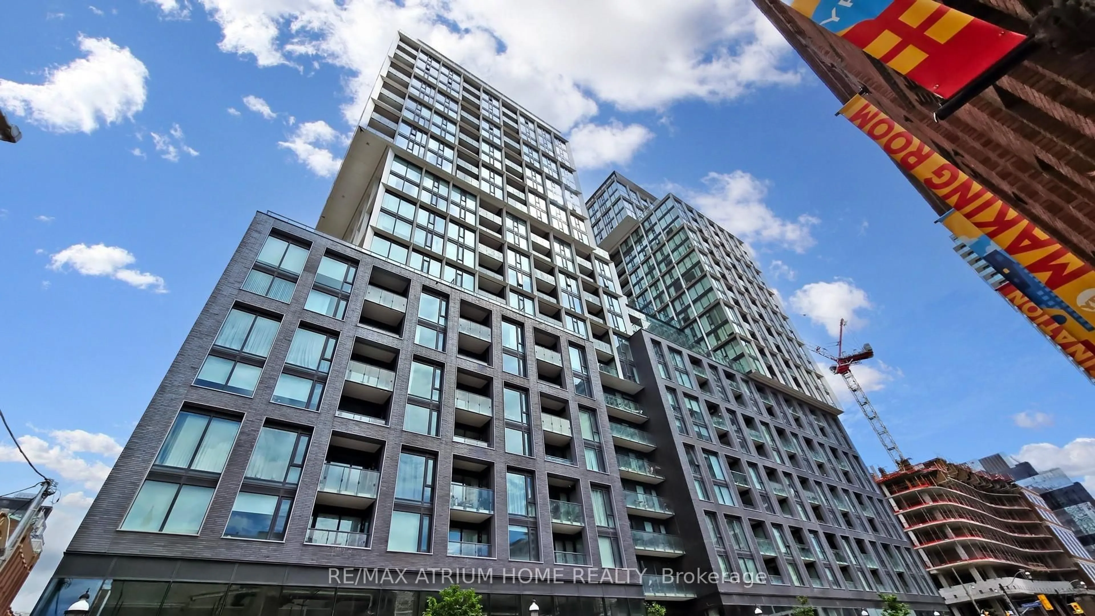 Unknown for 16 Bonnycastle St #1402, Toronto Ontario M5A 0C9