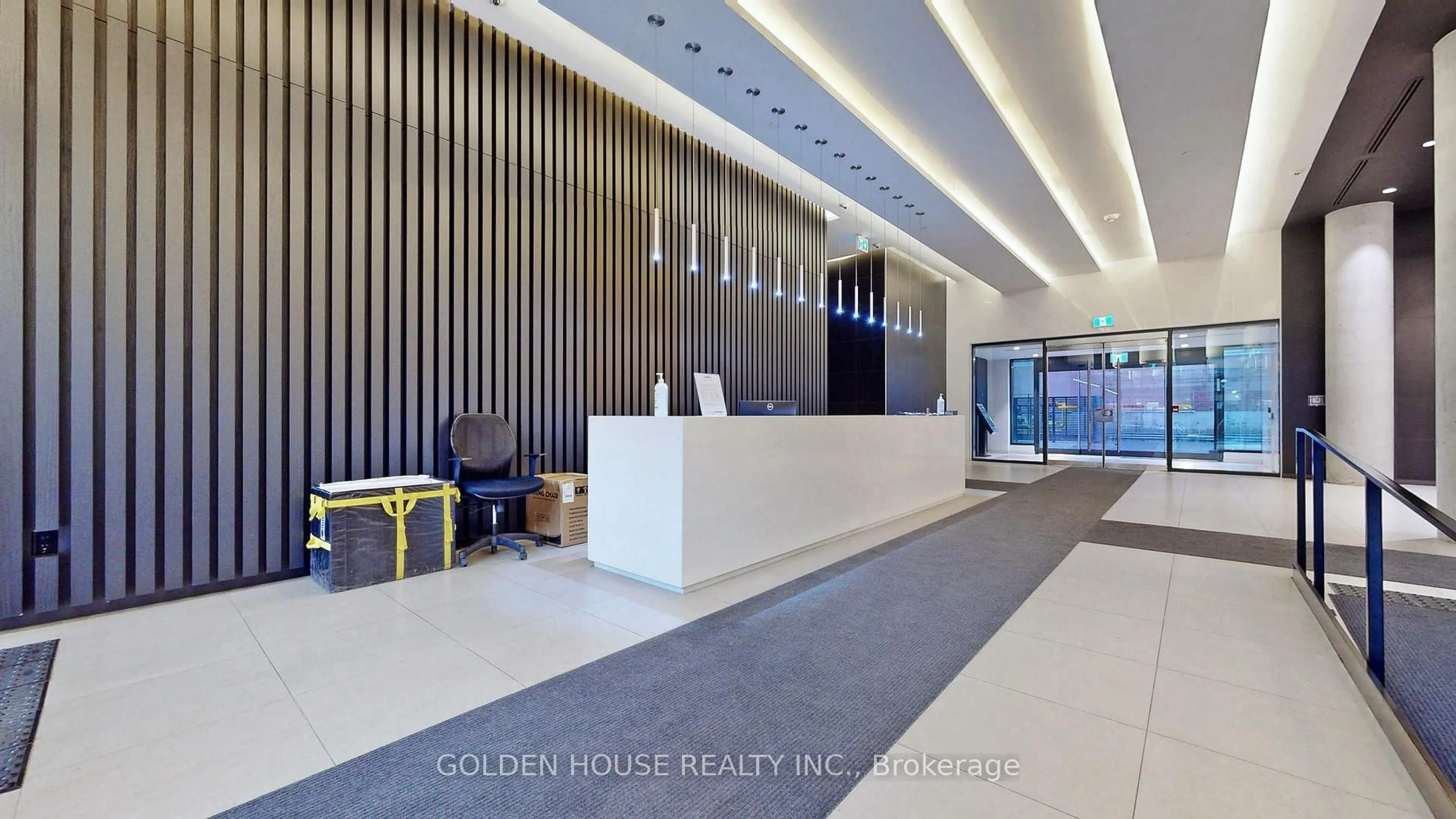 Lobby for 158 Front St #708, Toronto Ontario M5A 1E5