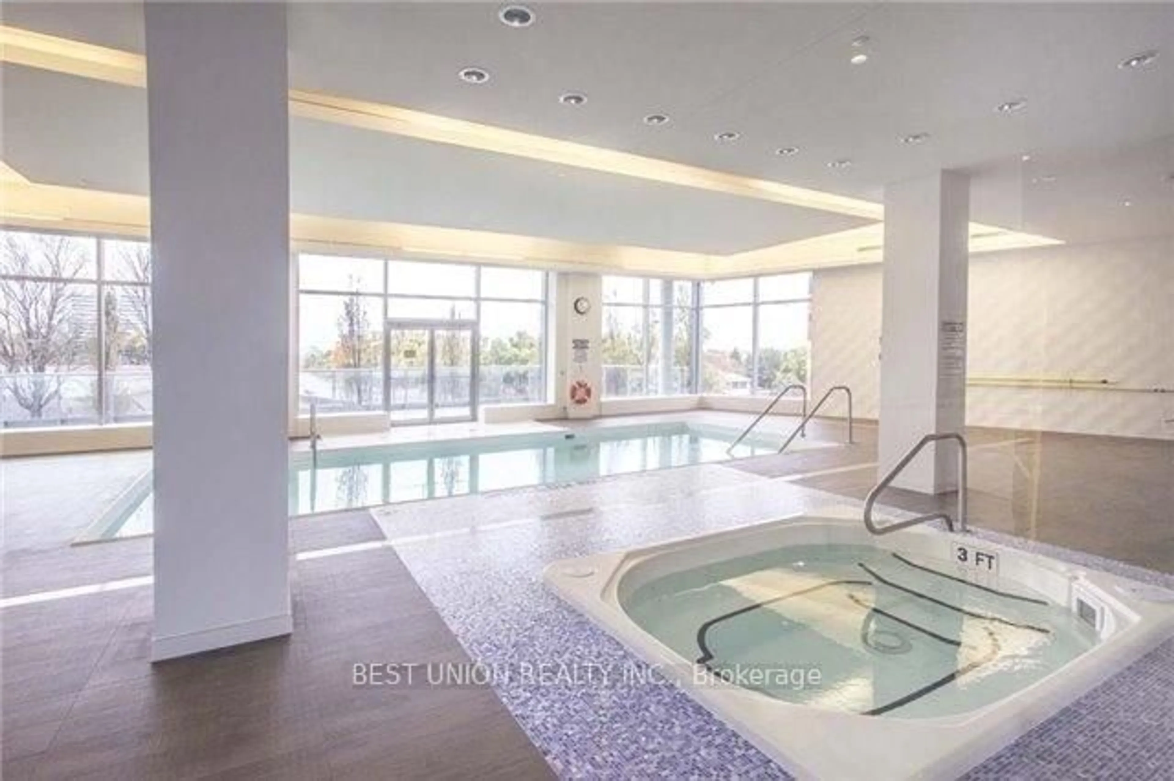 Pool for 66 Forest Manor Rd #505, Toronto Ontario M2J 0B7