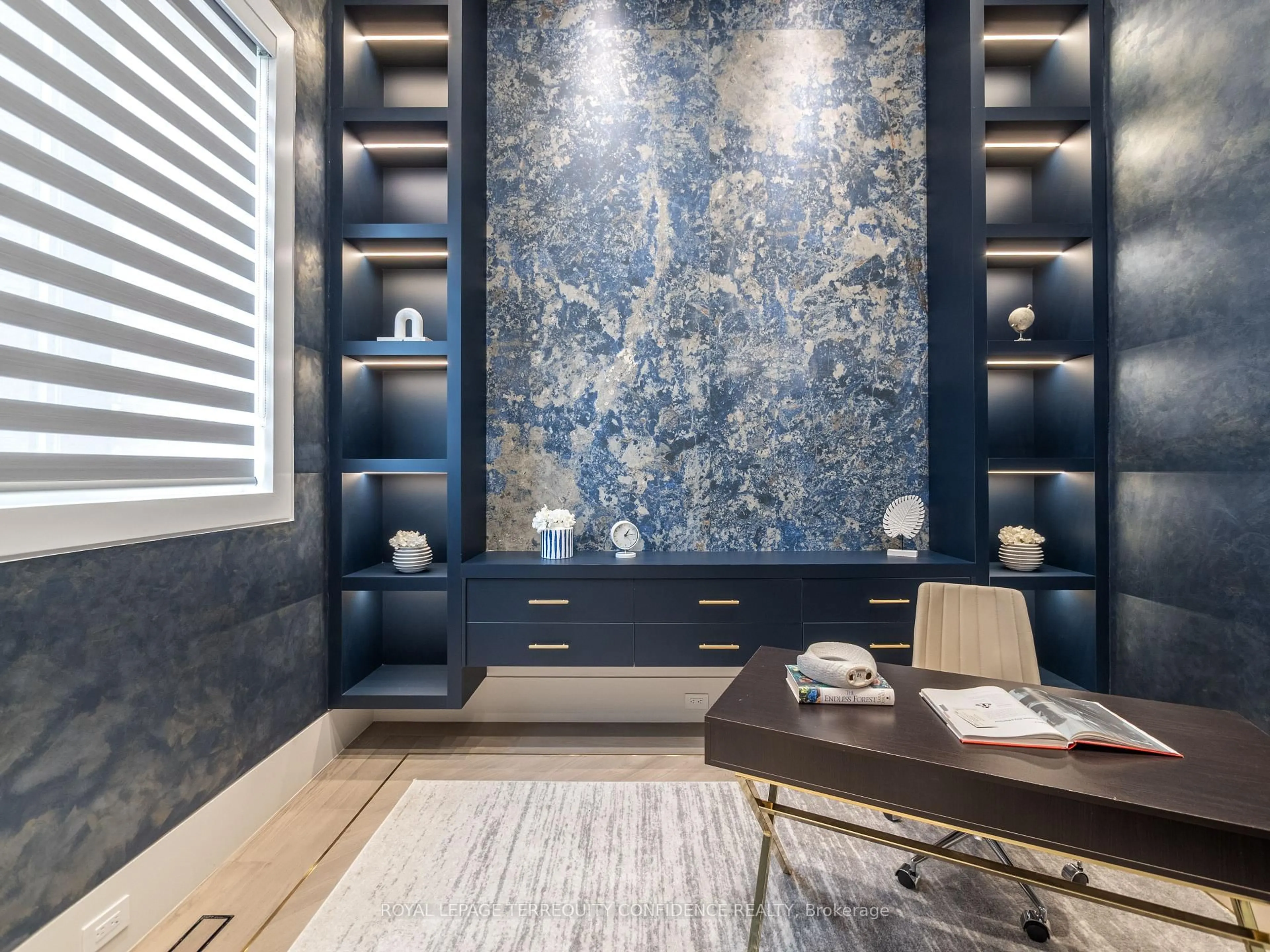 Contemporary bathroom, ceramic/tile floor for 49 Abitibi Ave, Toronto Ontario M2M 2V3