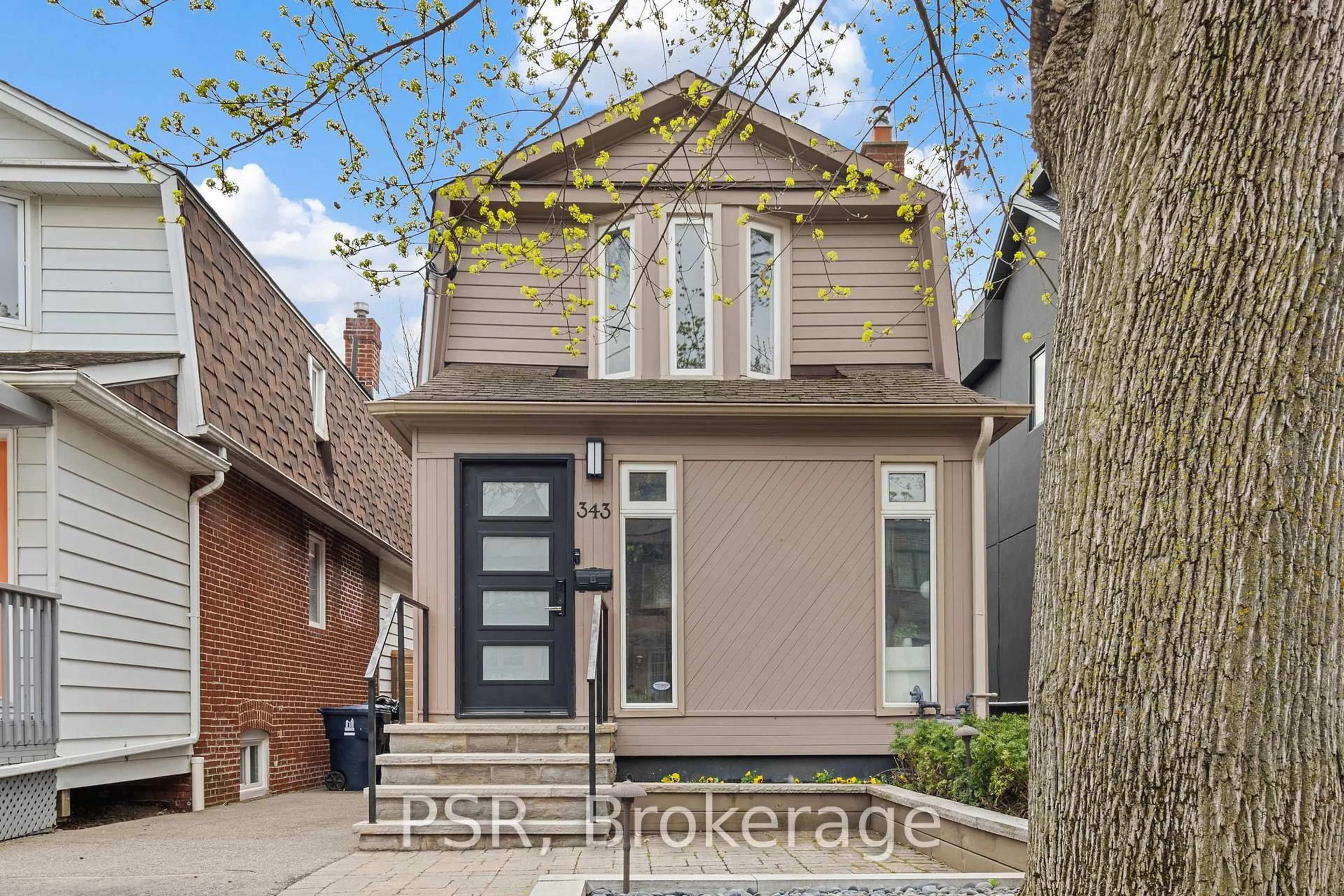Home with brick exterior material, street for 343 Balliol St, Toronto Ontario M4S 1E1