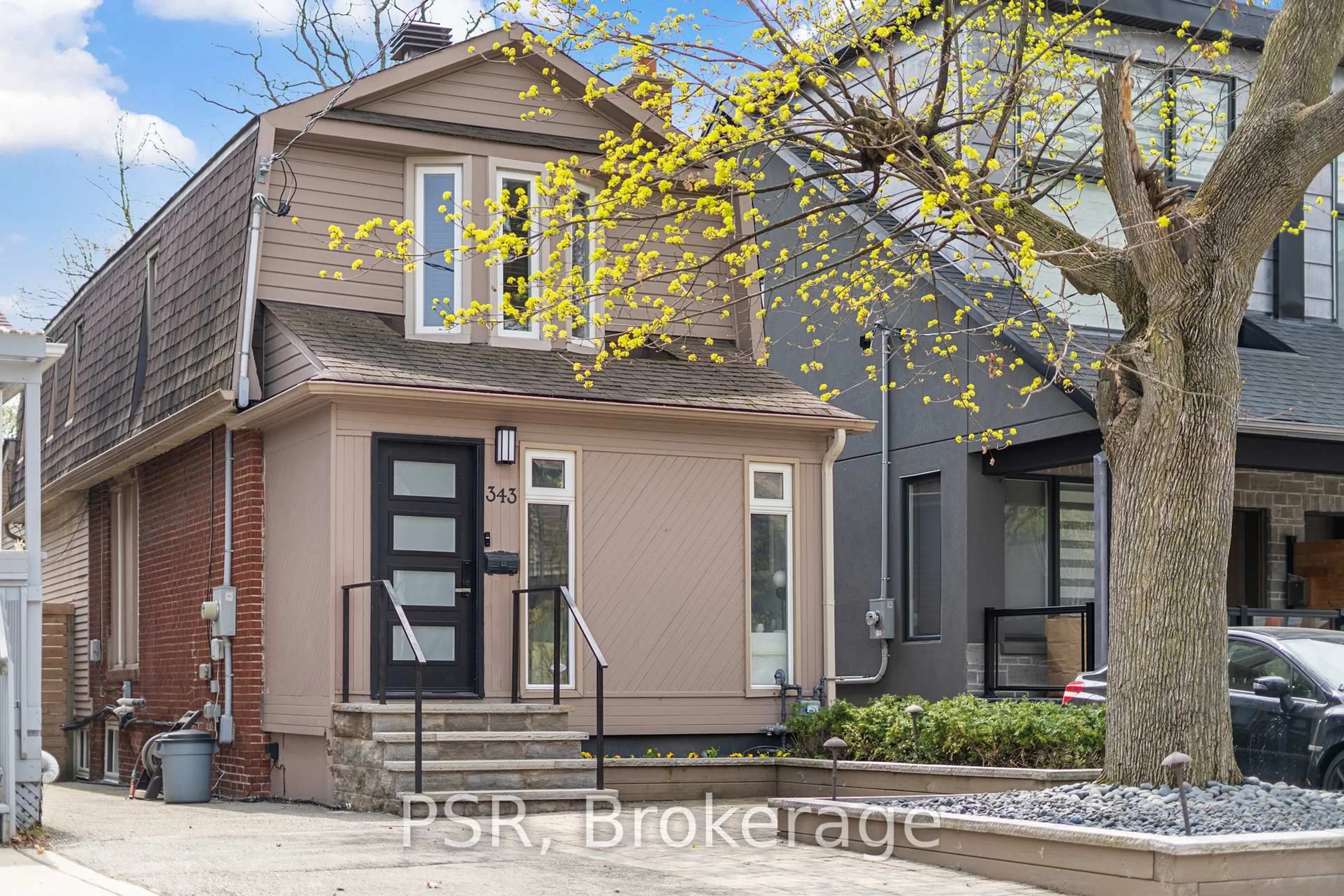 Home with brick exterior material, street for 343 Balliol St, Toronto Ontario M4S 1E1