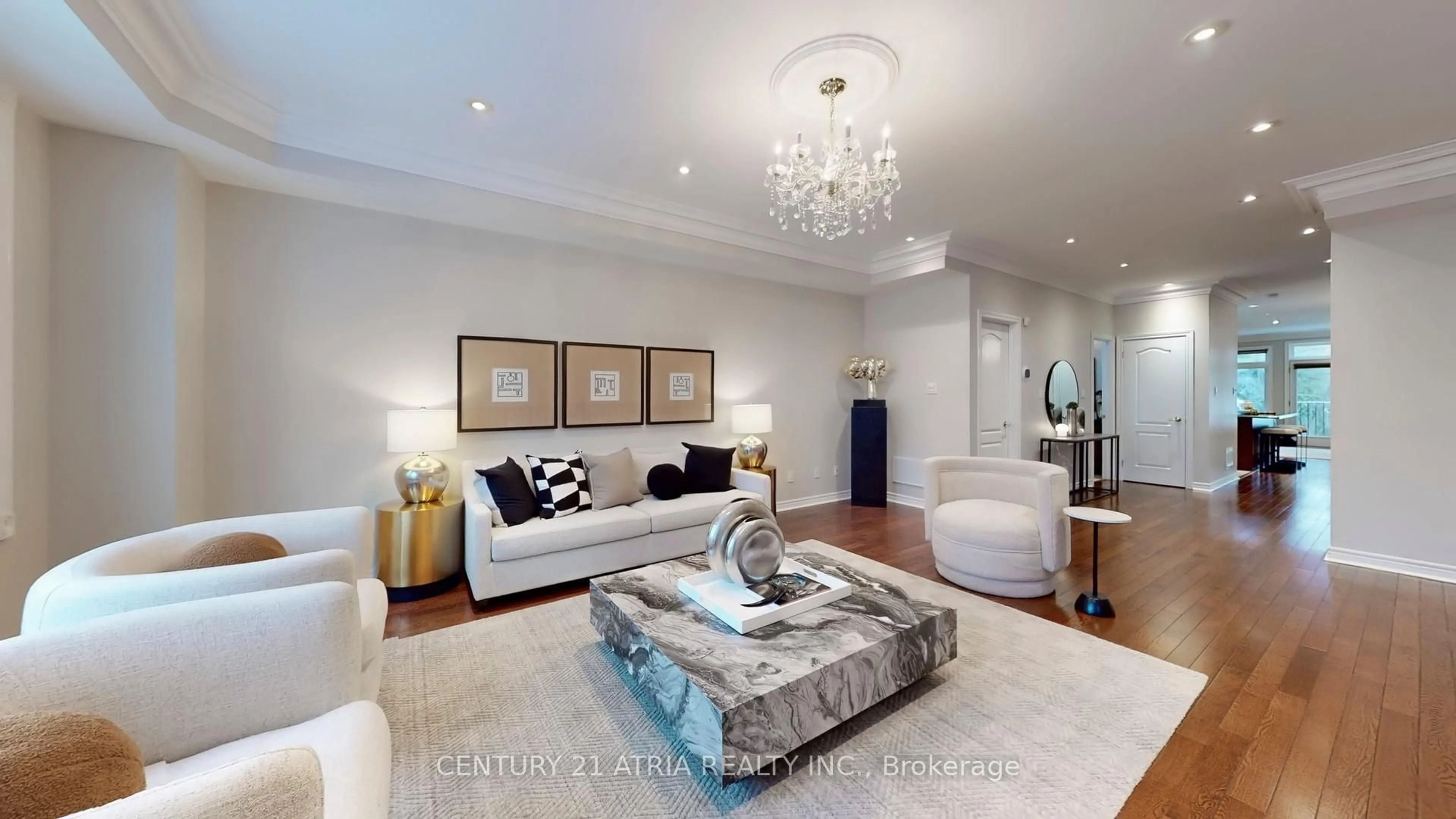 Living room with furniture, unknown for 194 Finch Ave, Toronto Ontario M2N 4R9