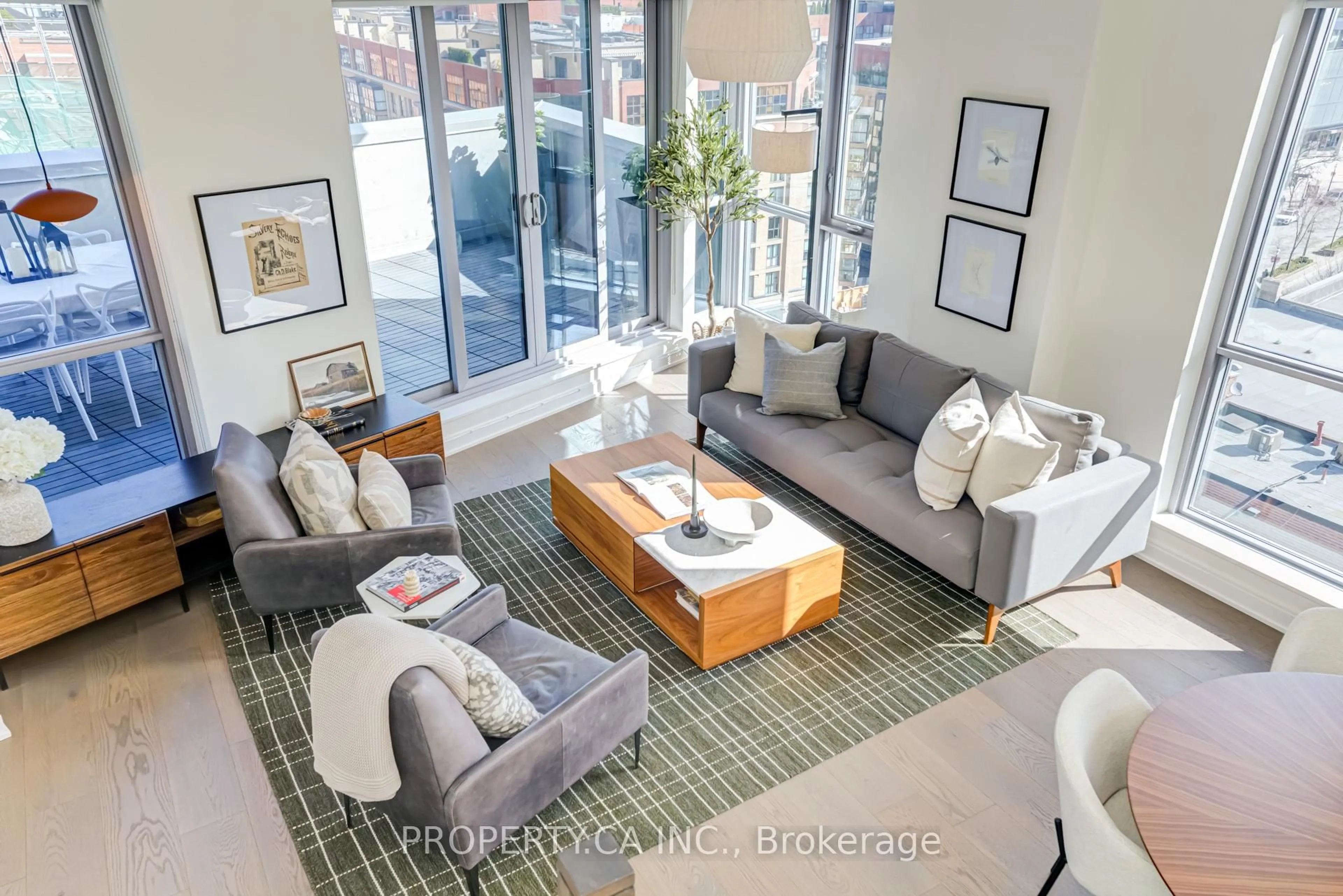 Living room with furniture, unknown for 55 Front St #Ph1205, Toronto Ontario M5J 1B3