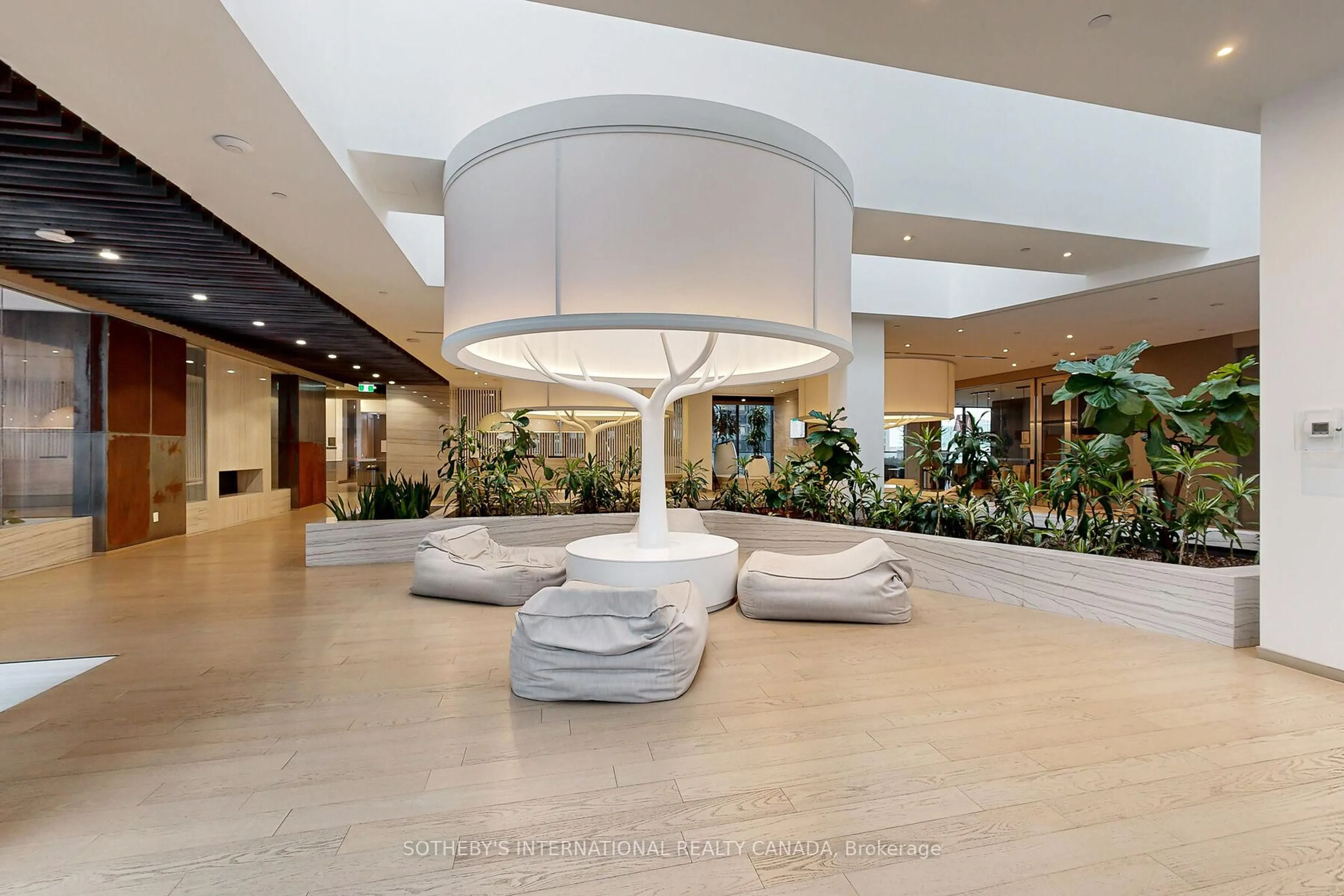 Lobby for 100 Harbour St #5110, Toronto Ontario M5J 0B5