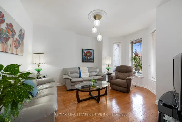 Additional image 36 of 14 Churchill Ave