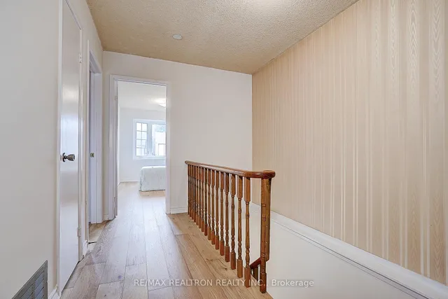 Additional property image - 82 Carnival Crt
