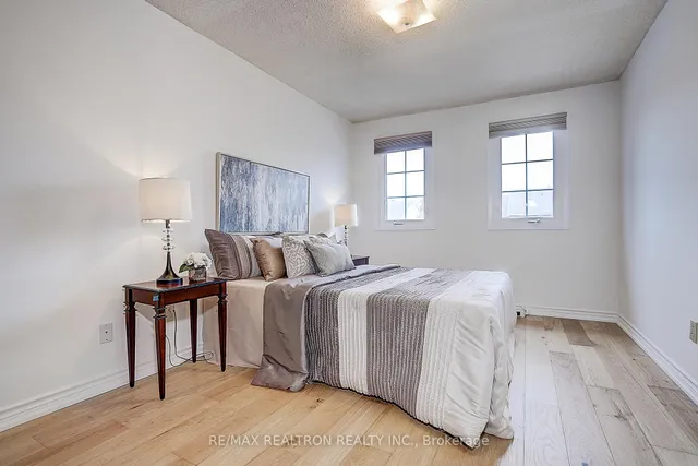Additional property image - 82 Carnival Crt