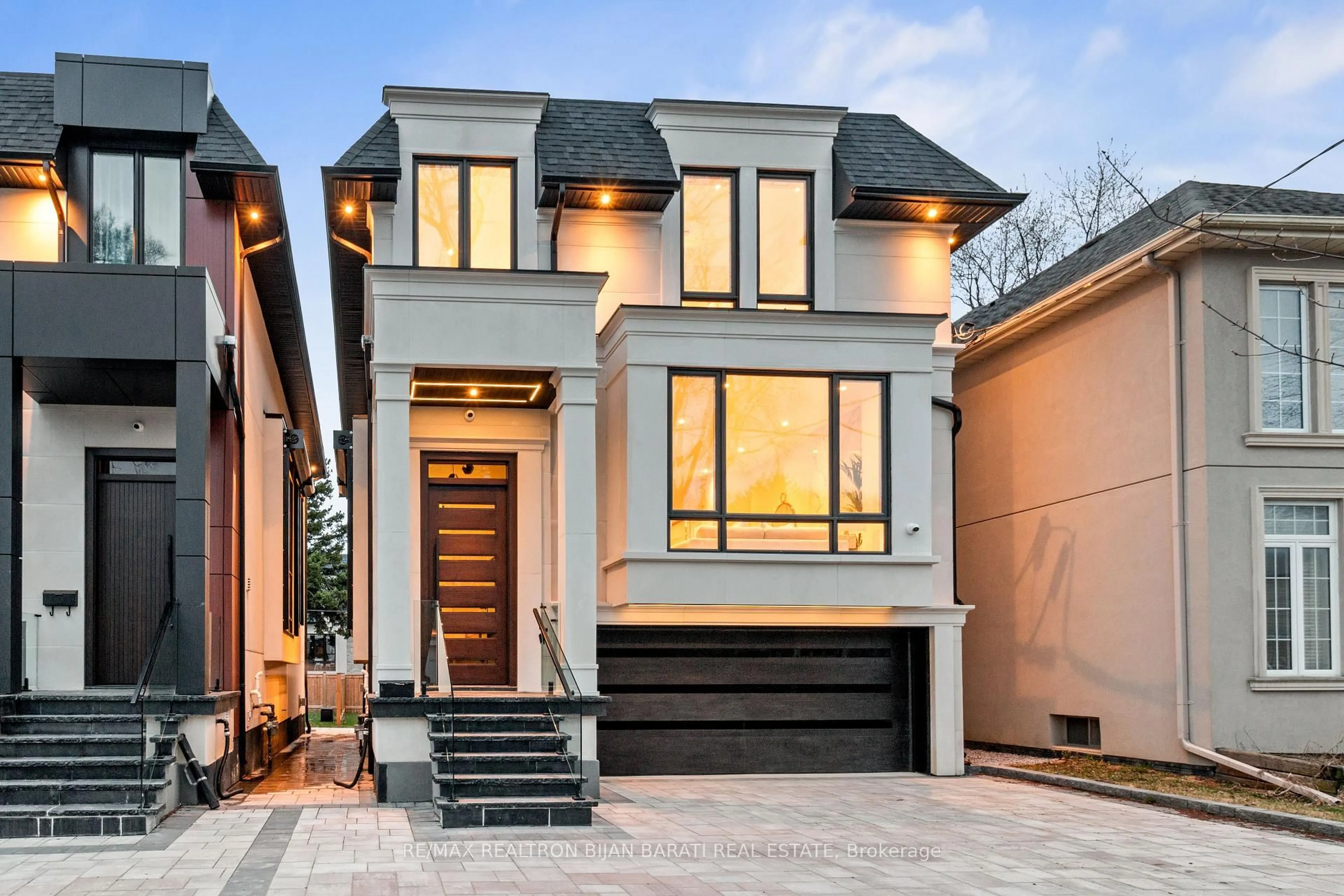 Home with brick exterior material, street for 153 A Parkview Ave, Toronto Ontario M2N 3Y6