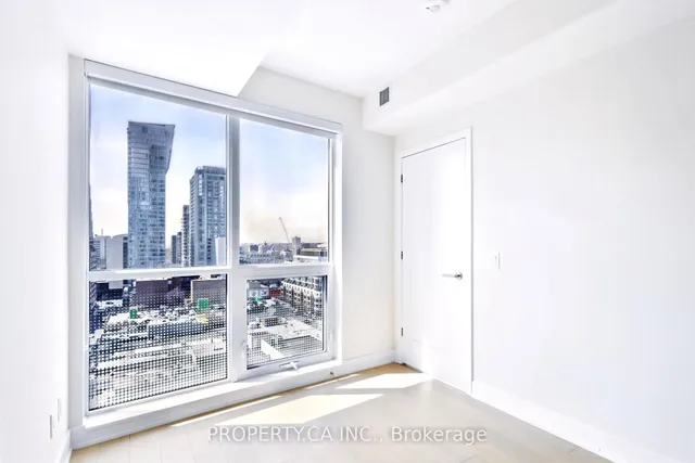 Additional property image - 88 Cumberland St Unit 1403