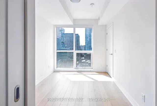 Additional property image - 88 Cumberland St Unit 1403