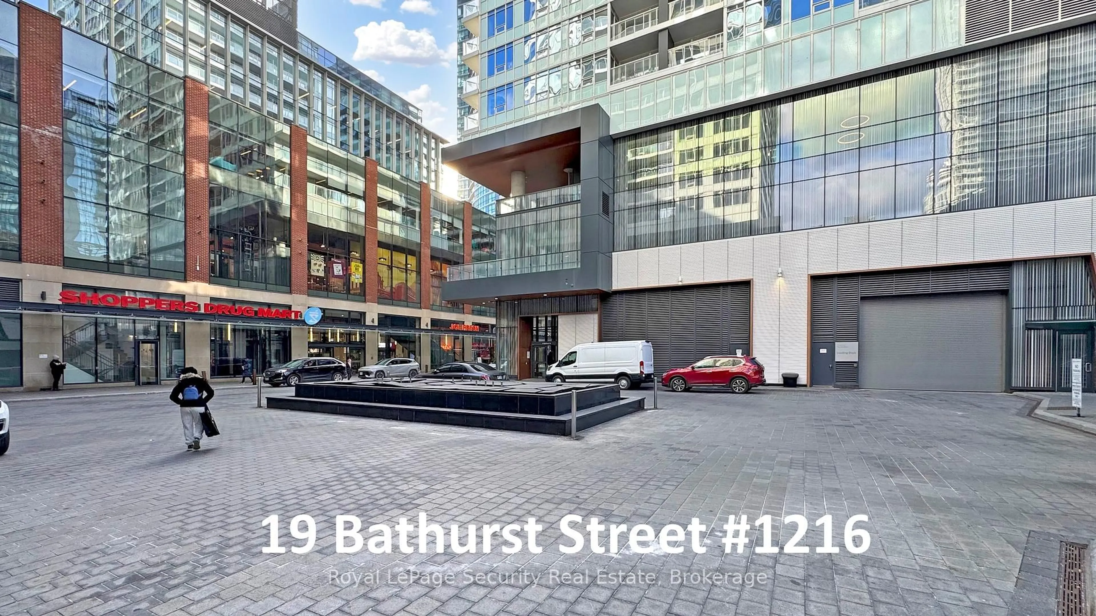 A pic from outside/outdoor area/front of a property/back of a property/a pic from drone, street for 19 Bathurst St ##1216, Toronto Ontario M5V 0N2
