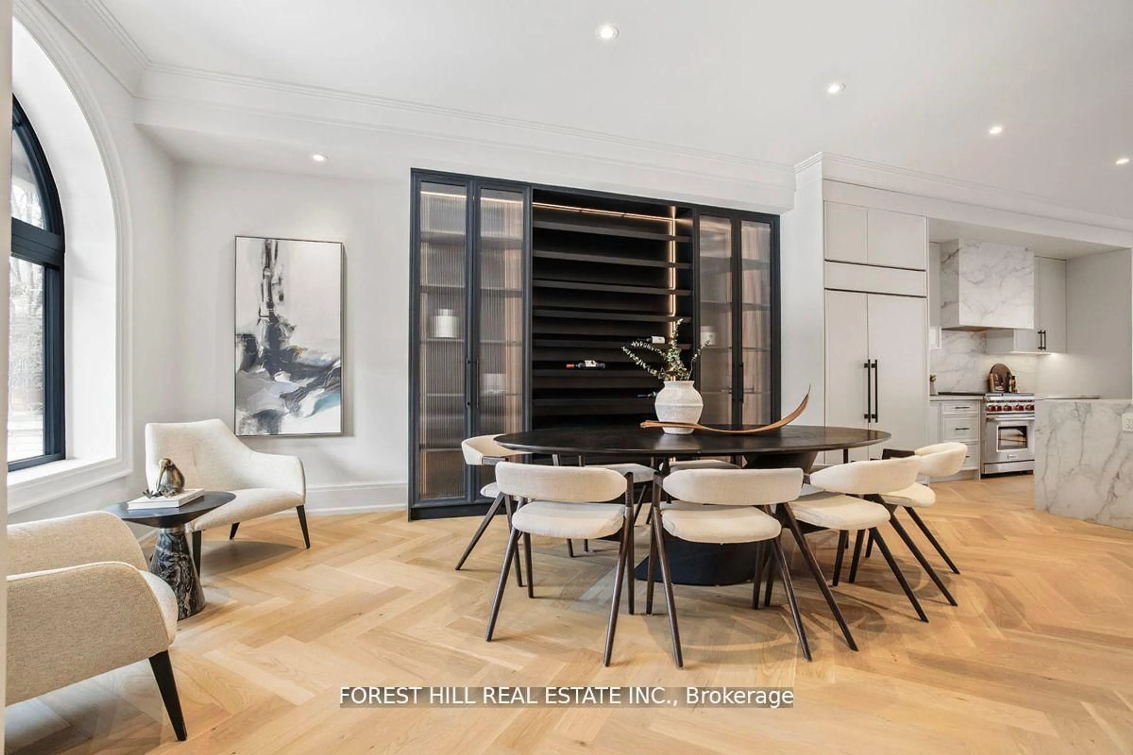 Dining room, unknown for 437 Euclid Ave, Toronto Ontario M6G 2T1