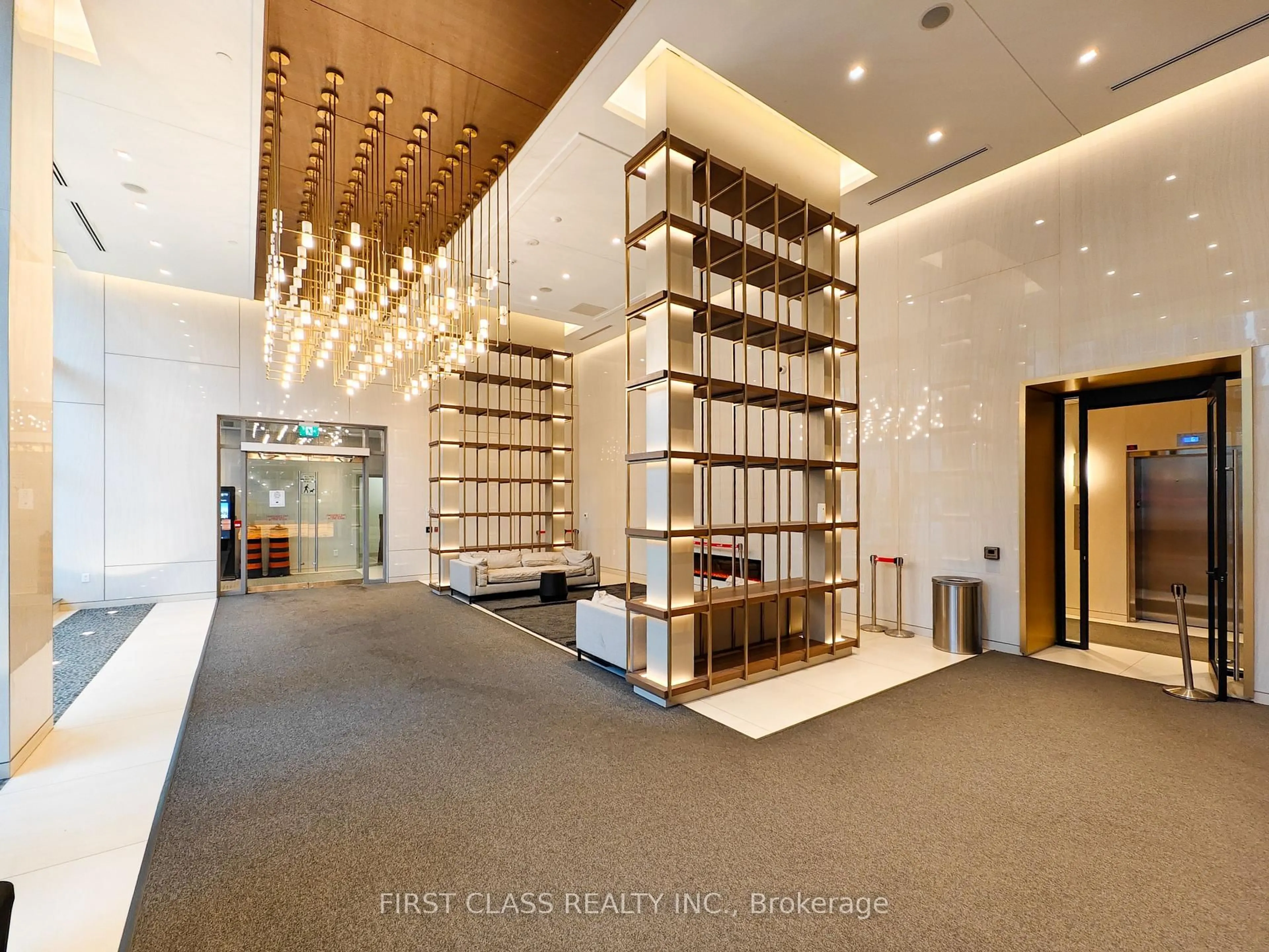 Indoor foyer for 8 Olympic Garden Dr #S604, Toronto Ontario M2M 0B9