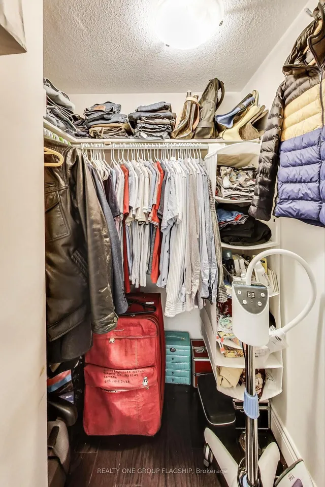Additional property image - 10 Edgecliff Gfwy Unit 1009