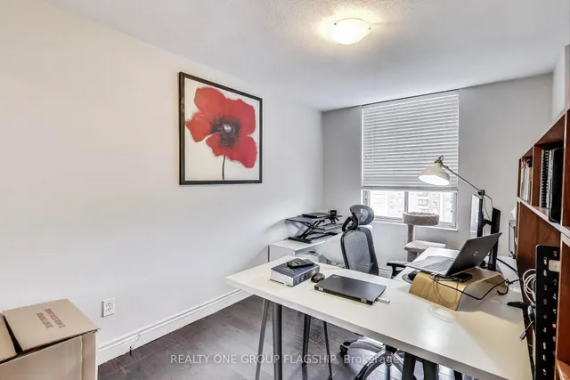 Additional property image - 10 Edgecliff Gfwy Unit 1009