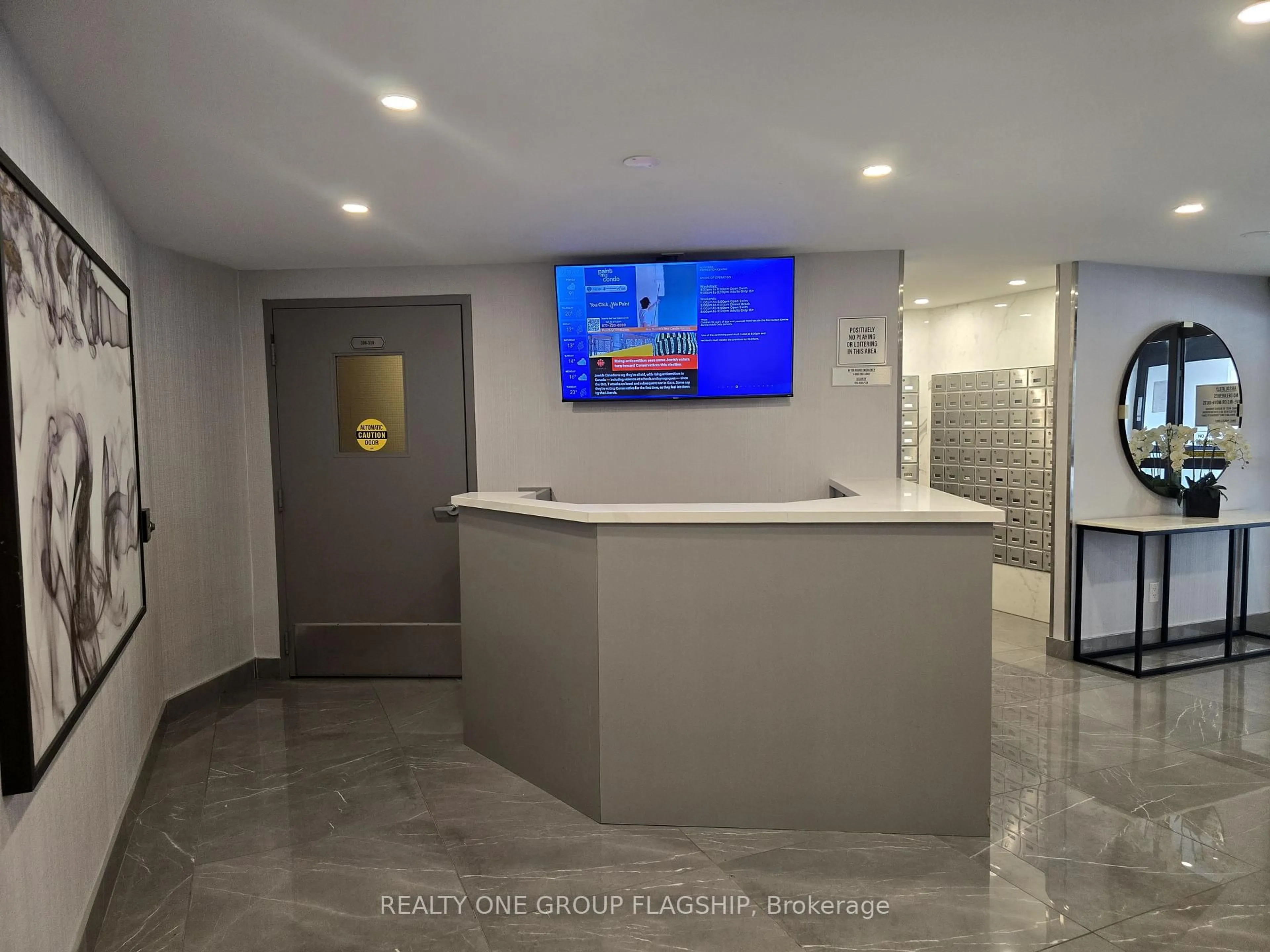 Lobby for 10 Edgecliff Gfwy #1009, Toronto Ontario M3C 3A3