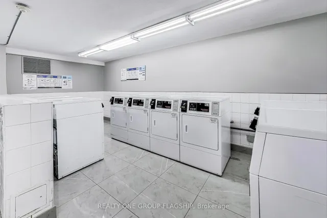 Additional property image - 10 Edgecliff Gfwy Unit 1009
