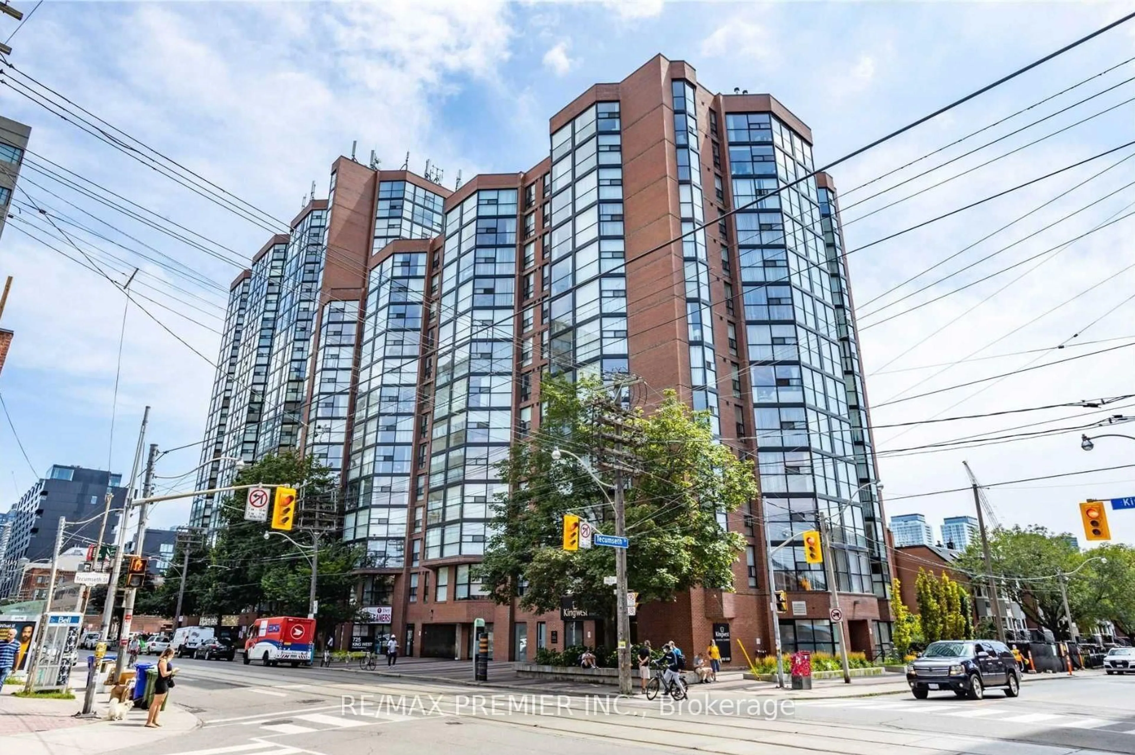 Unknown for 725 King St #604, Toronto Ontario M5V 2W9