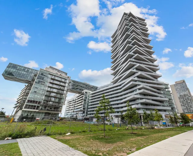 Additional property image - 15 Queens Quay Unit 2209