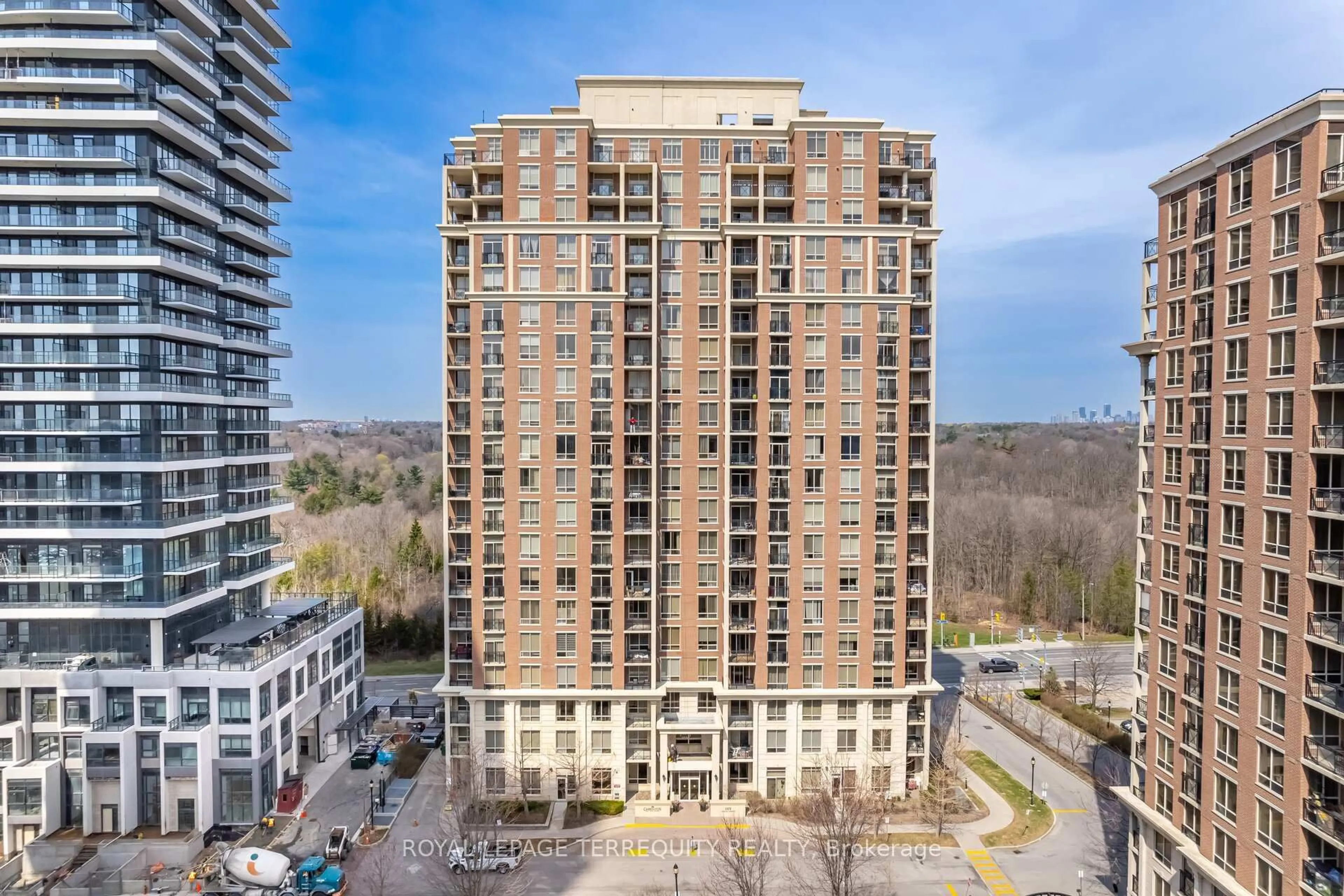 A pic from outside/outdoor area/front of a property/back of a property/a pic from drone, city buildings view from balcony for 1101 Leslie St #305, Toronto Ontario M3C 4G3