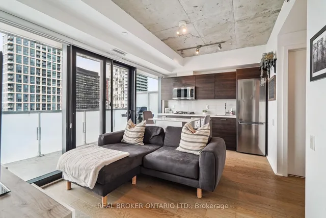 Additional property image - 11 Charlotte St Unit 2504
