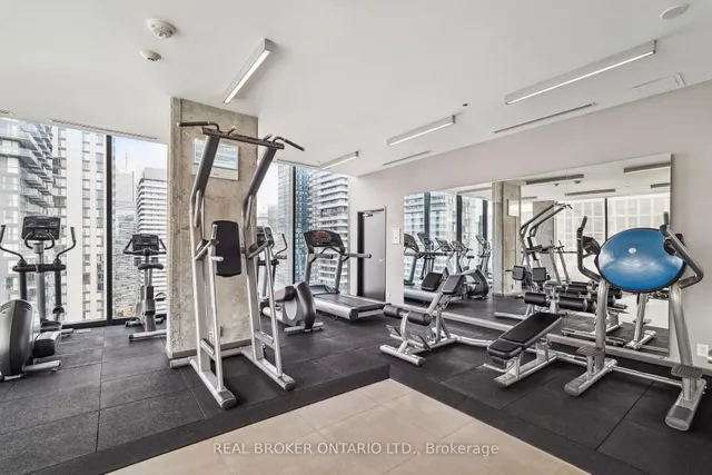 Additional property image - 11 Charlotte St Unit 2504