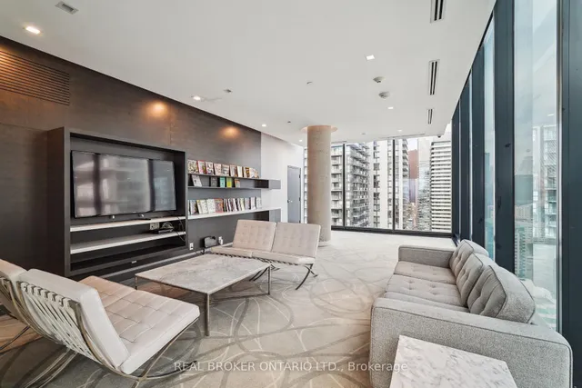 Additional property image - 11 Charlotte St Unit 2504