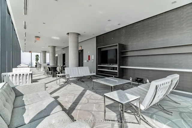 Additional property image - 11 Charlotte St Unit 2504