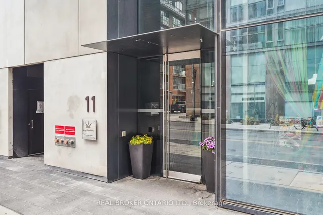 Additional property image - 11 Charlotte St Unit 2504