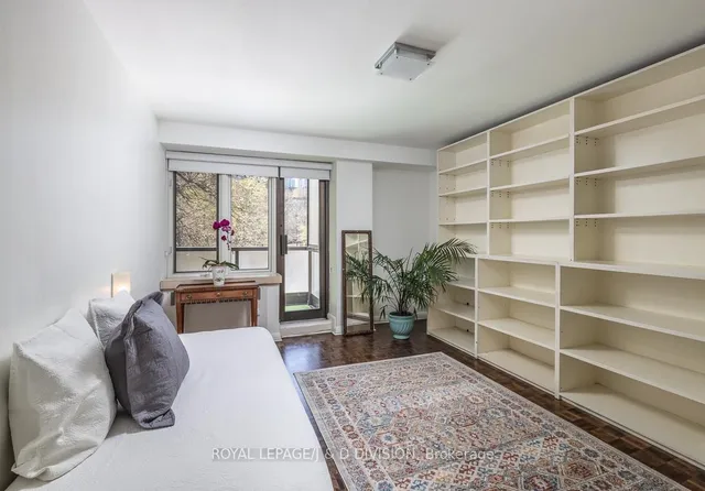 Additional property image - 120 Rosedale Valley Rd Unit 201