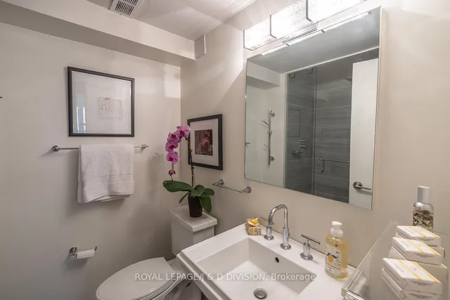 Additional property image - 120 Rosedale Valley Rd Unit 201