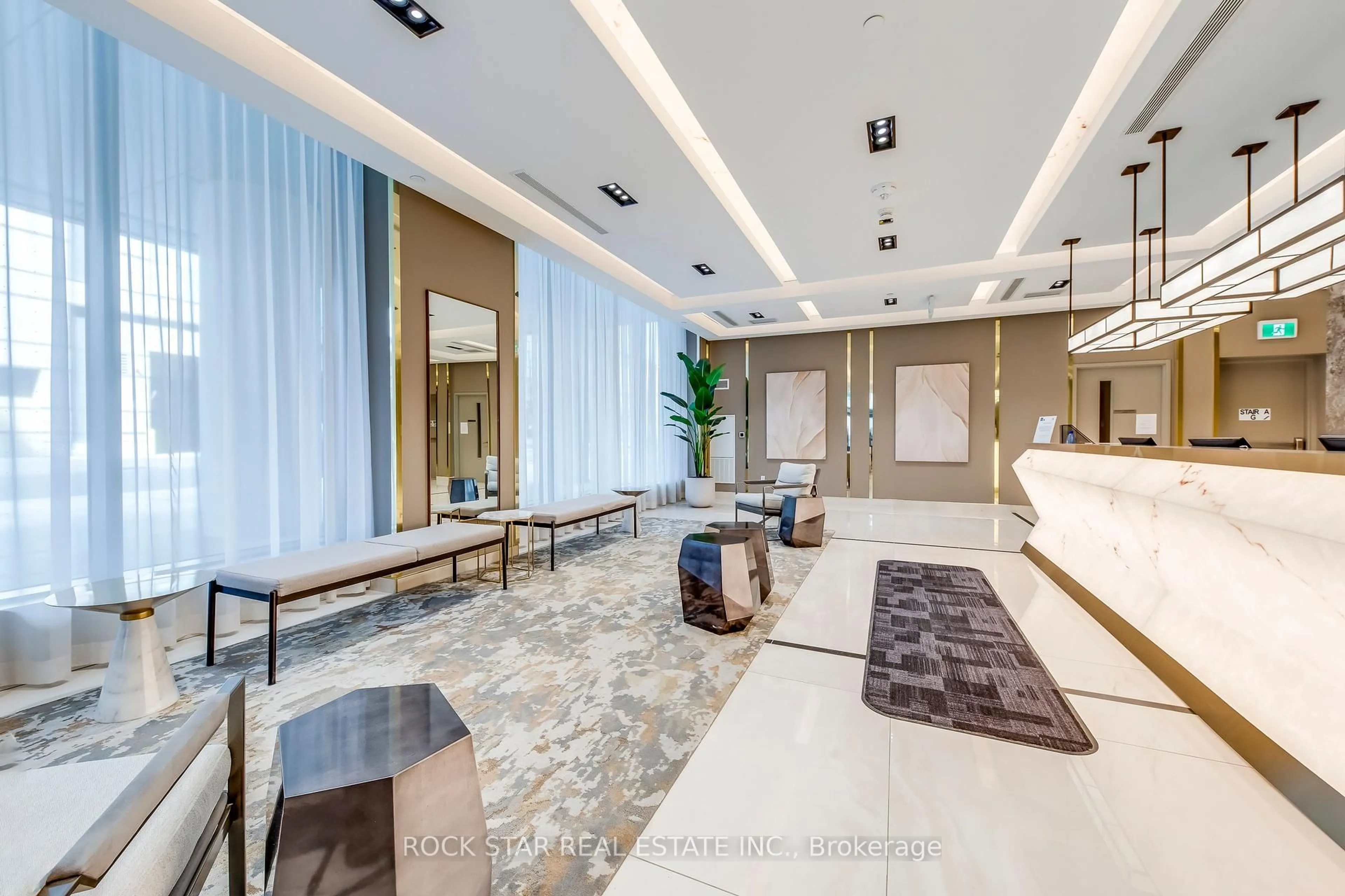 Lobby for 543 Richmond St #228, Toronto Ontario M5V 0W9