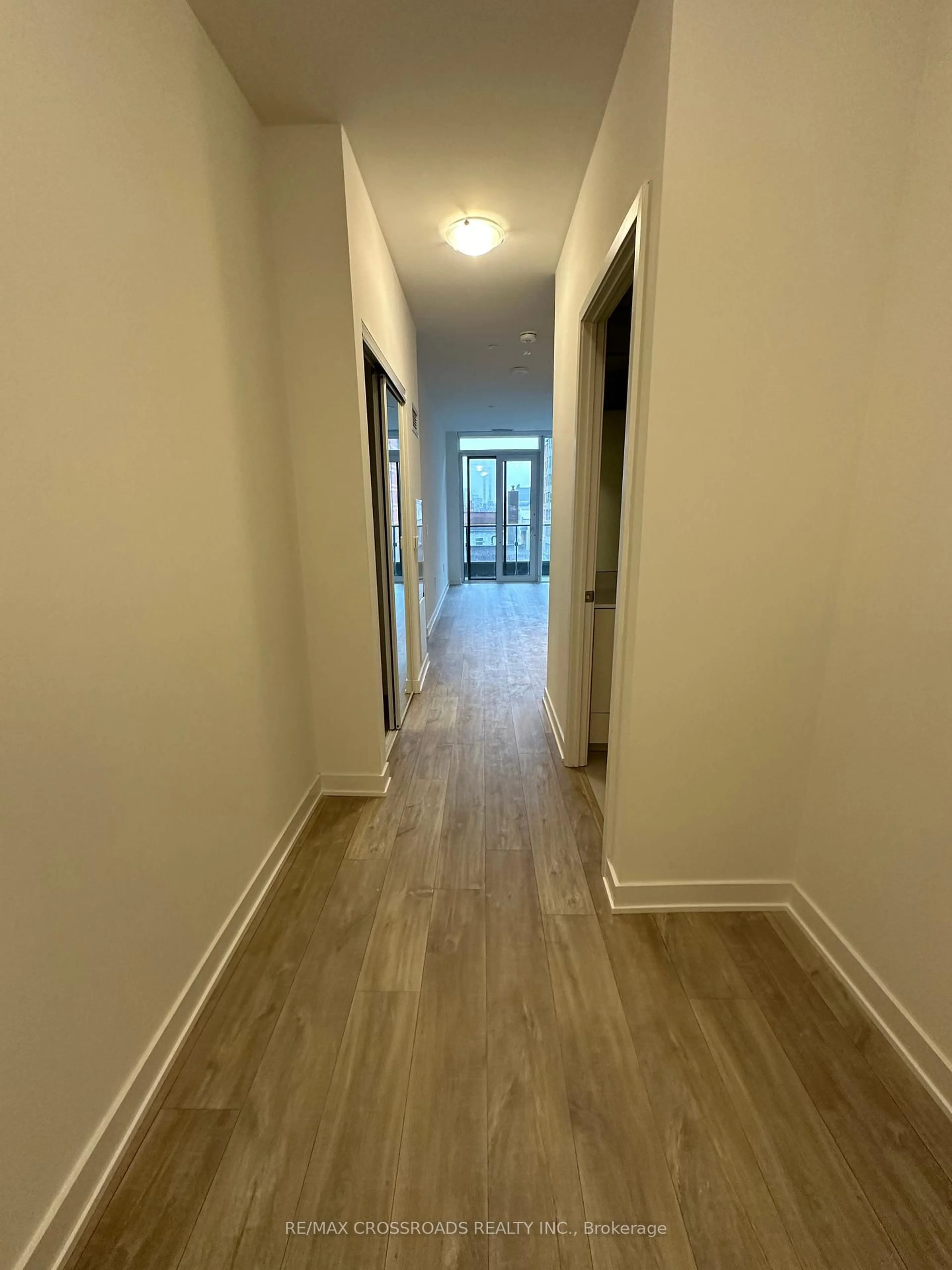 Unknown for 70 Princess St #406, Toronto Ontario M5A 0X6