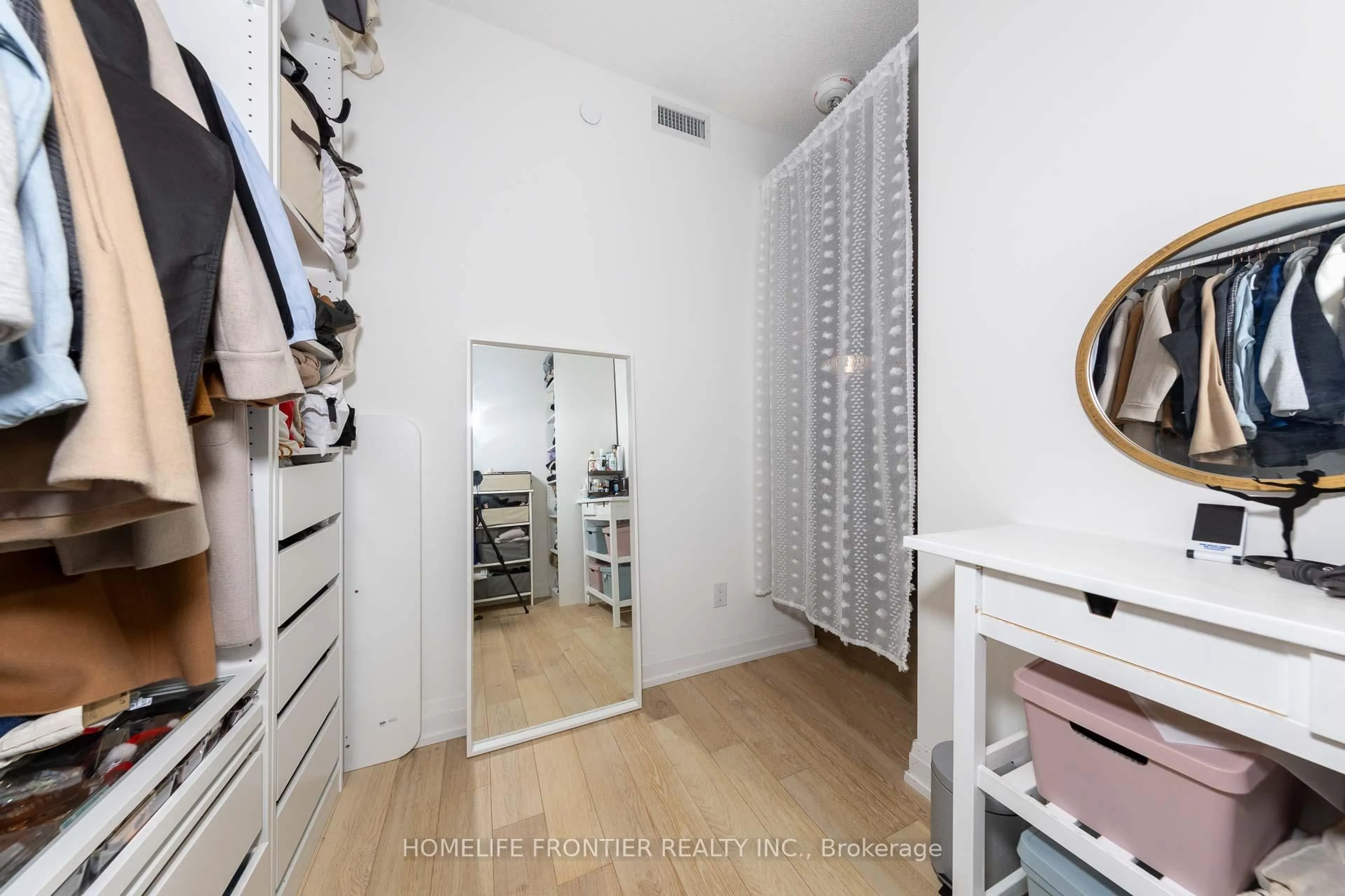 Storage room or clothes room or walk-in closet for 591 Sheppard Ave #629, Toronto Ontario M2K 0G2