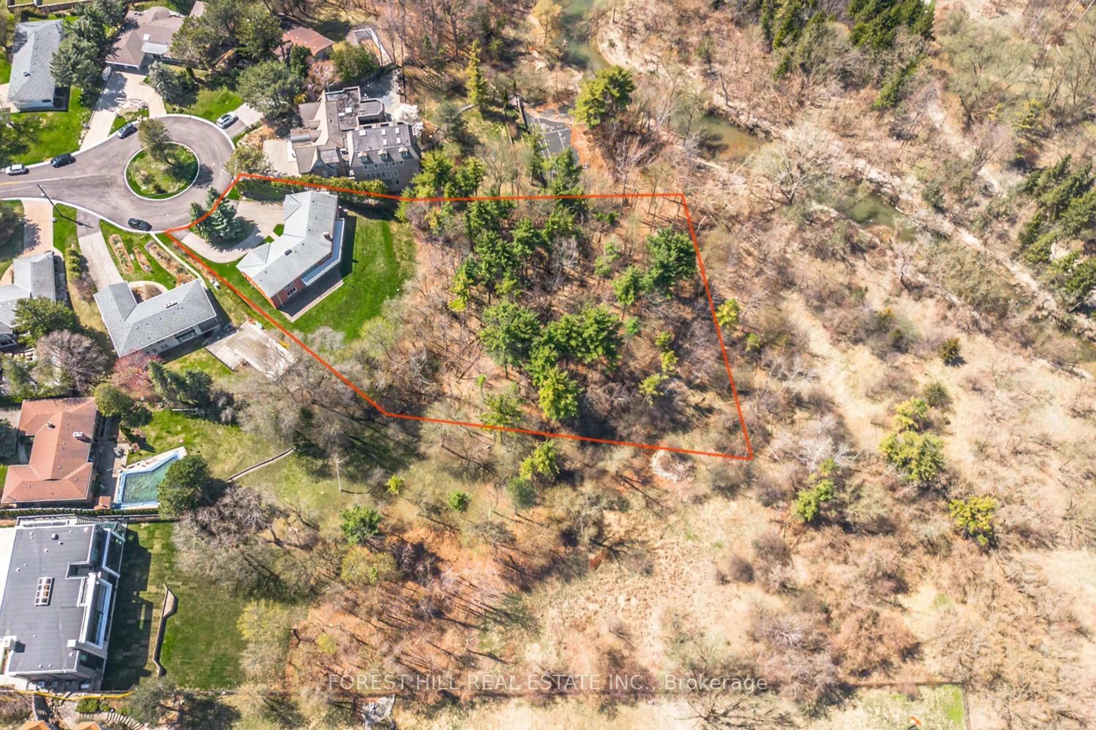 A pic from outside/outdoor area/front of a property/back of a property/a pic from drone, forest/trees view for 10 Courtwood Pl, Toronto Ontario M2K 1Z9
