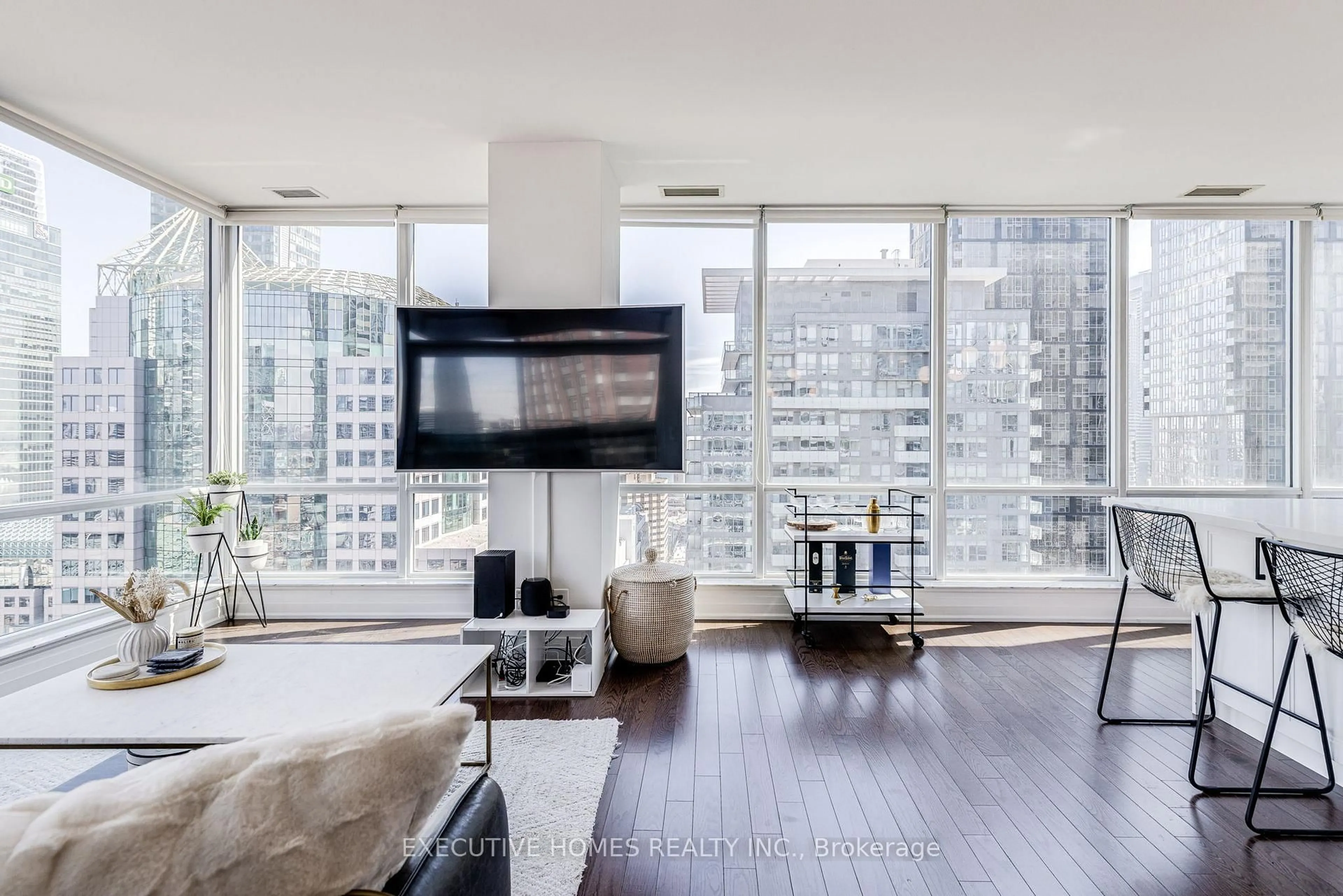 Living room with furniture, unknown for 80 John St #2912, Toronto Ontario M5V 3X4