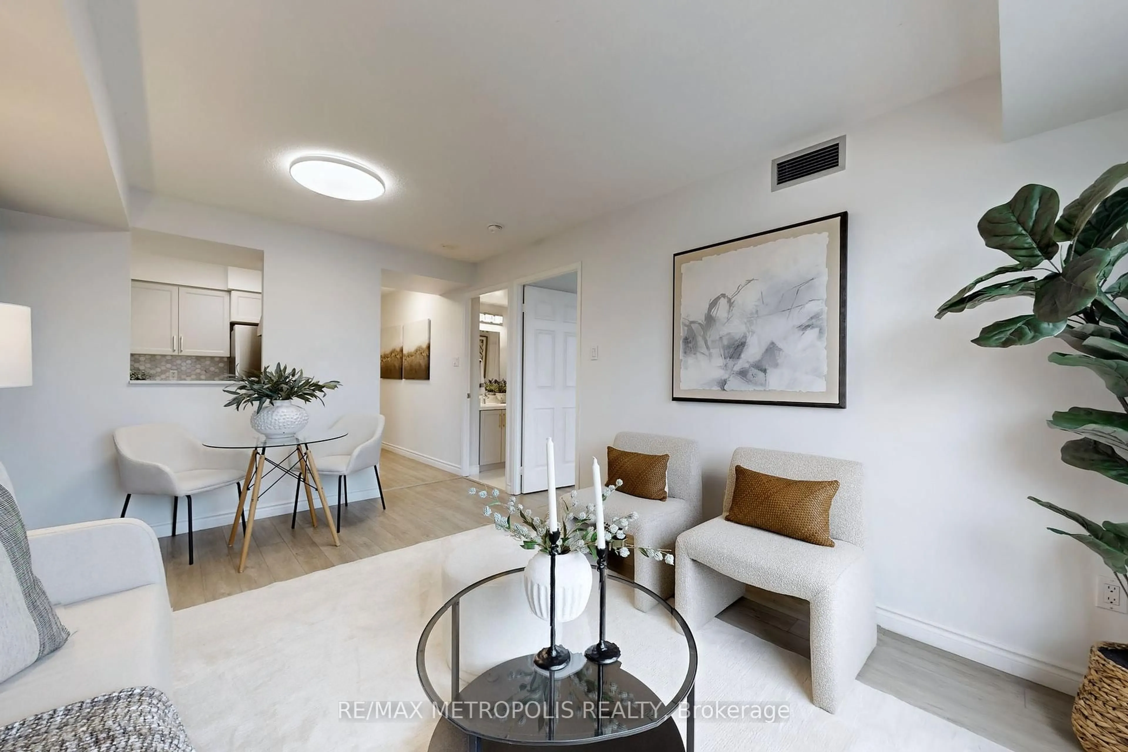 Living room with furniture, unknown for 28 Pemberton Ave #405, Toronto Ontario M2M 4L1