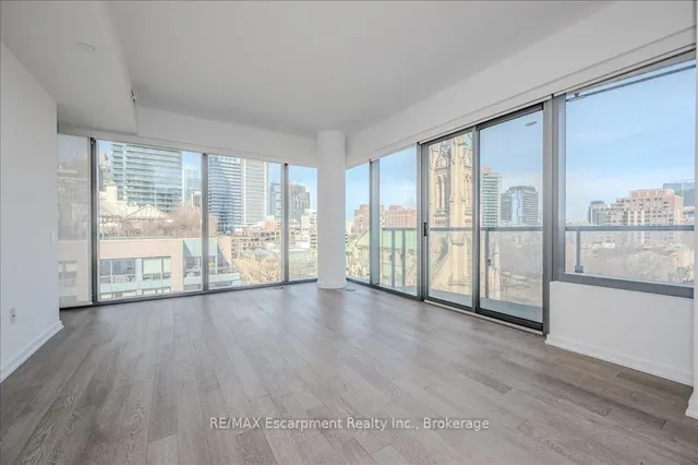 Additional property image - 60 Colborne St Unit 802