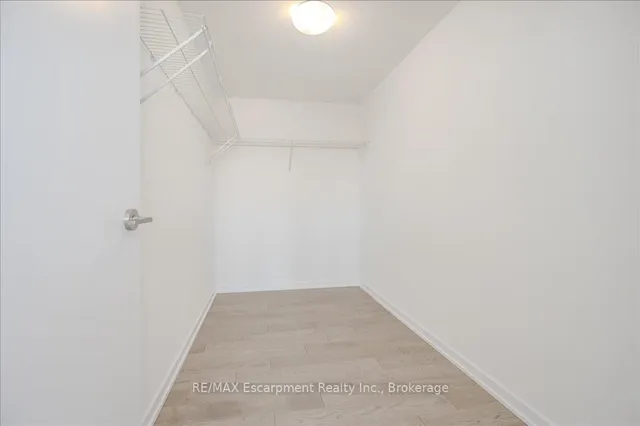 Additional property image - 60 Colborne St Unit 802