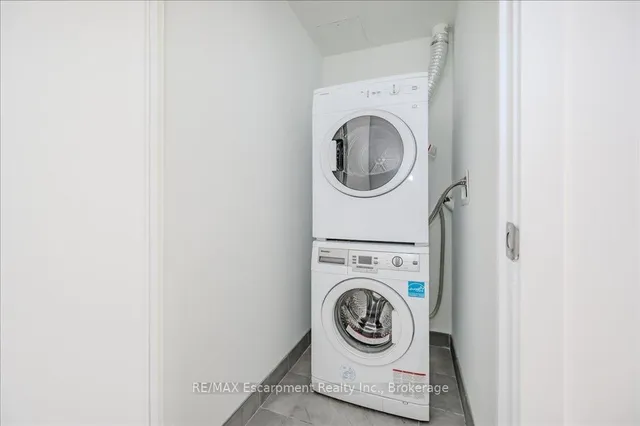 Additional property image - 60 Colborne St Unit 802