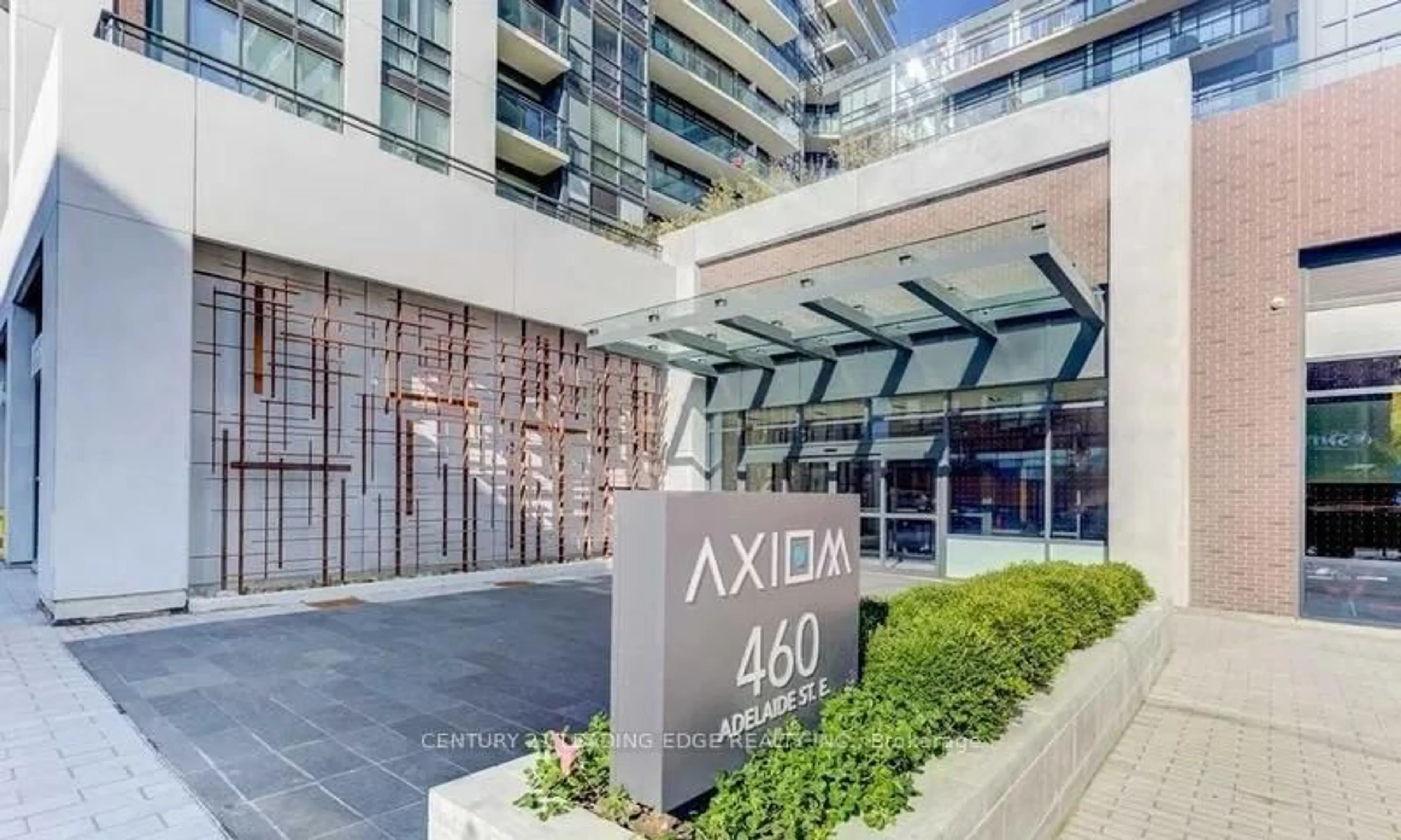 Indoor foyer for 460 Adelaide St #Ph203, Toronto Ontario M5A 0E7
